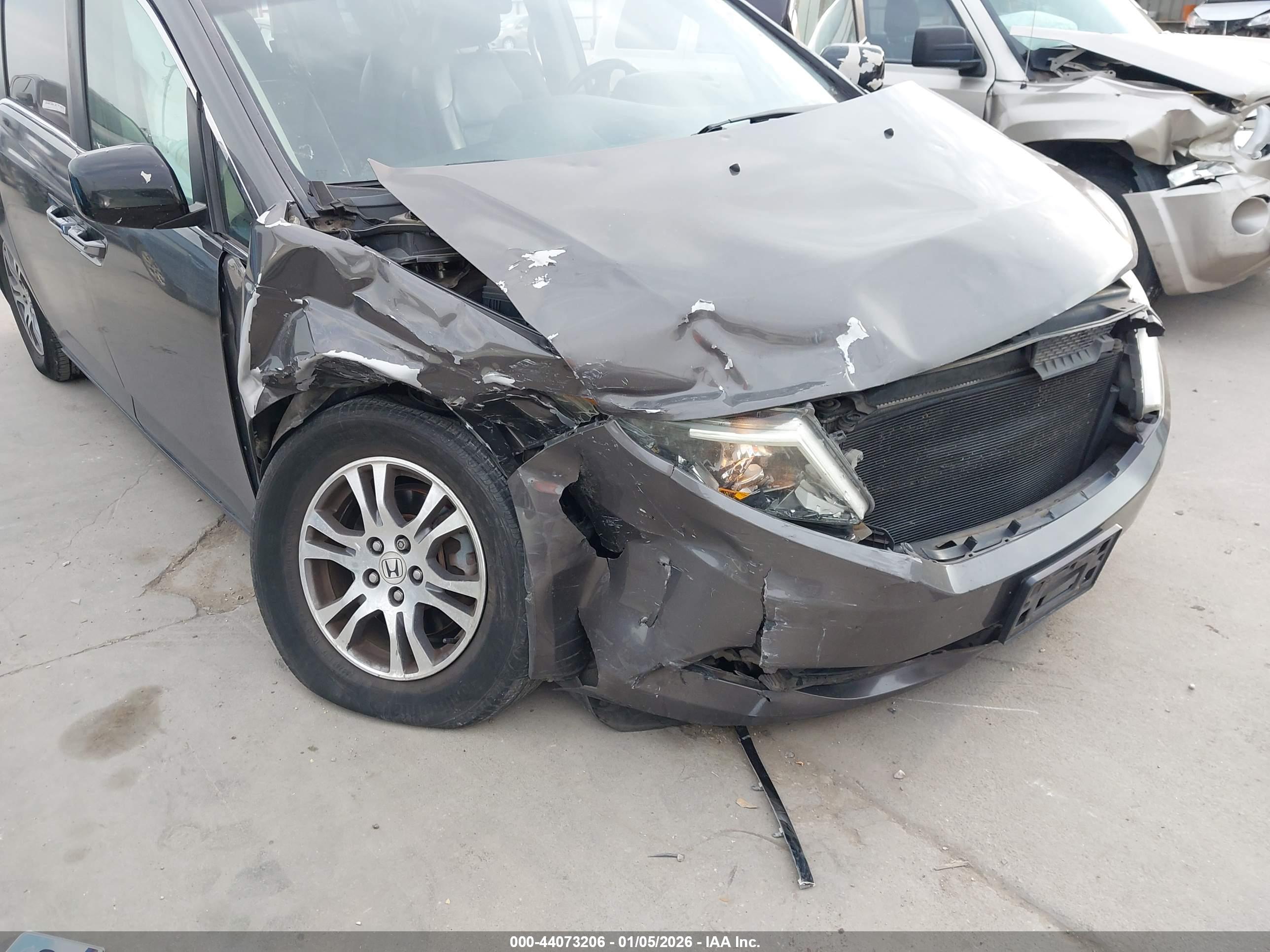 HONDA ODYSSEY image 6