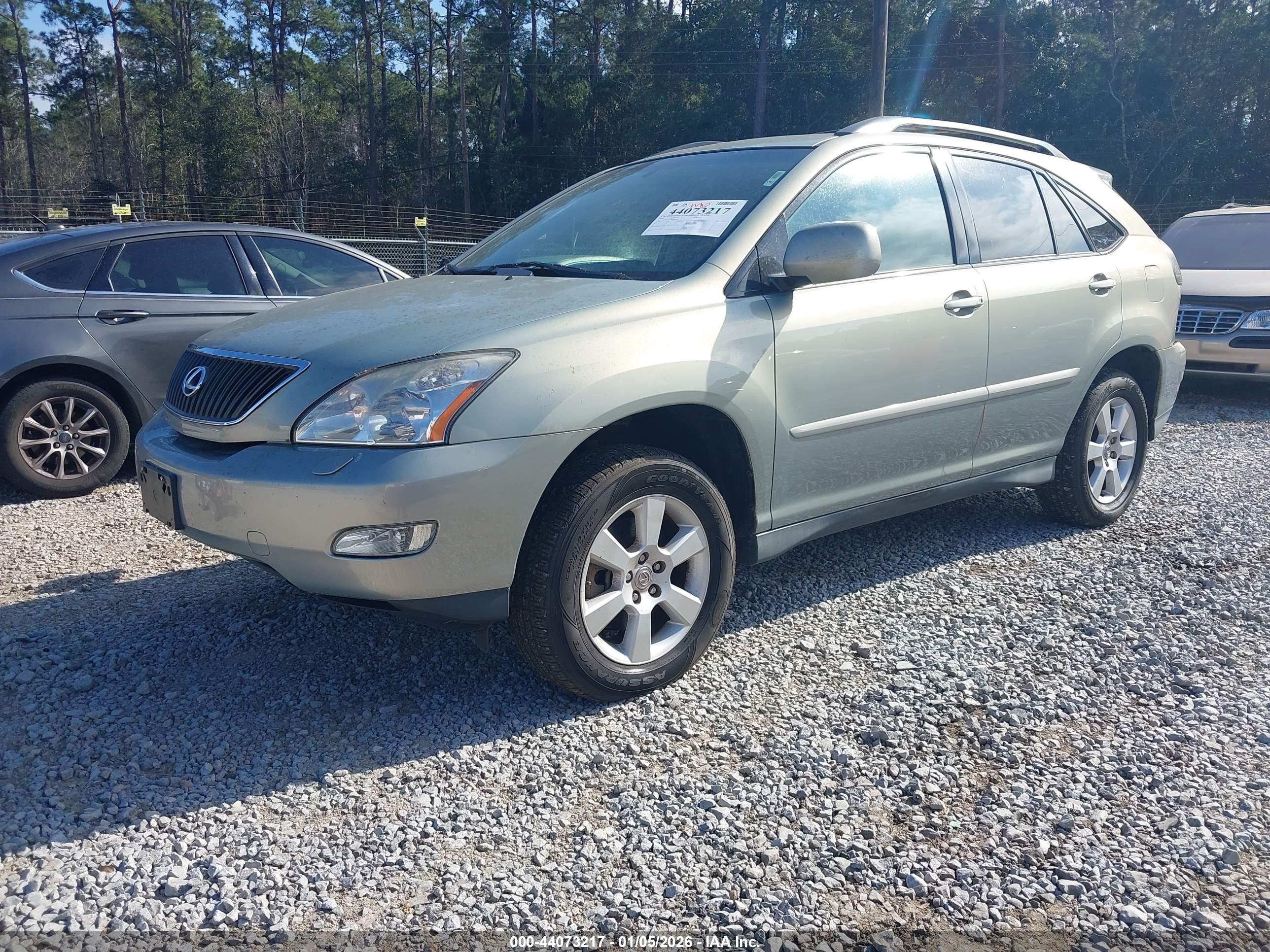 LEXUS RX image 2