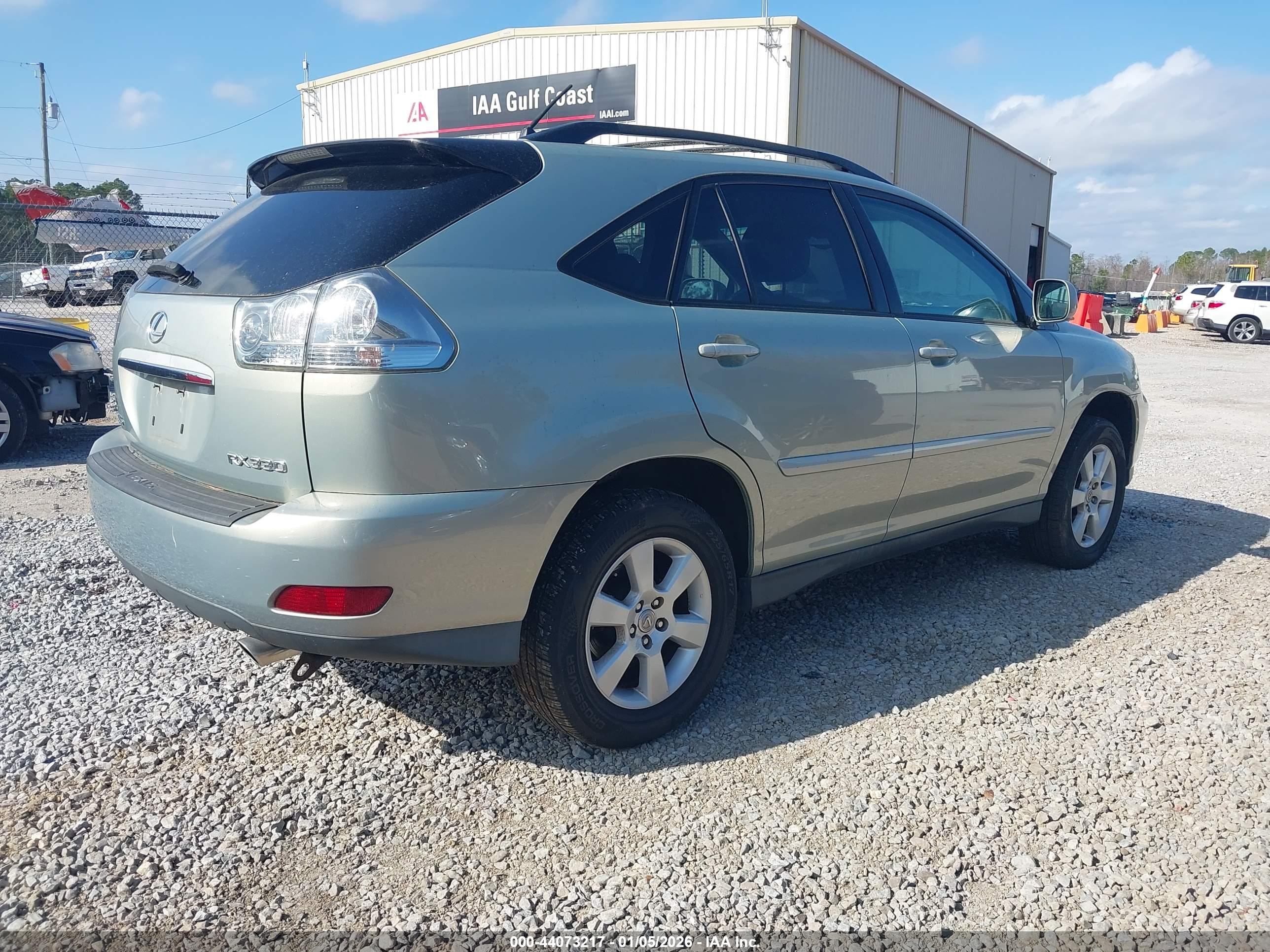 LEXUS RX image 4