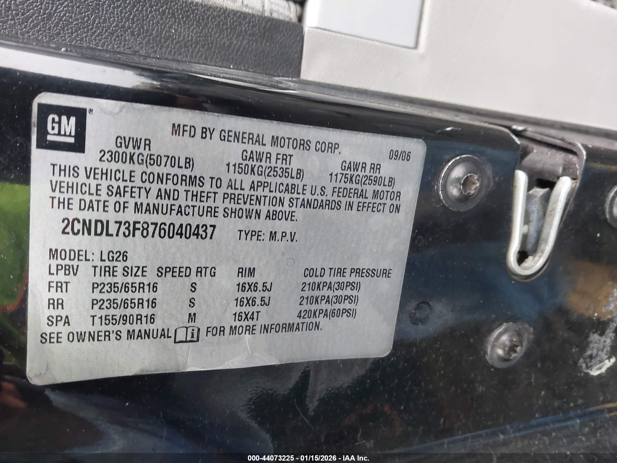 CHEVROLET EQUINOX image 9