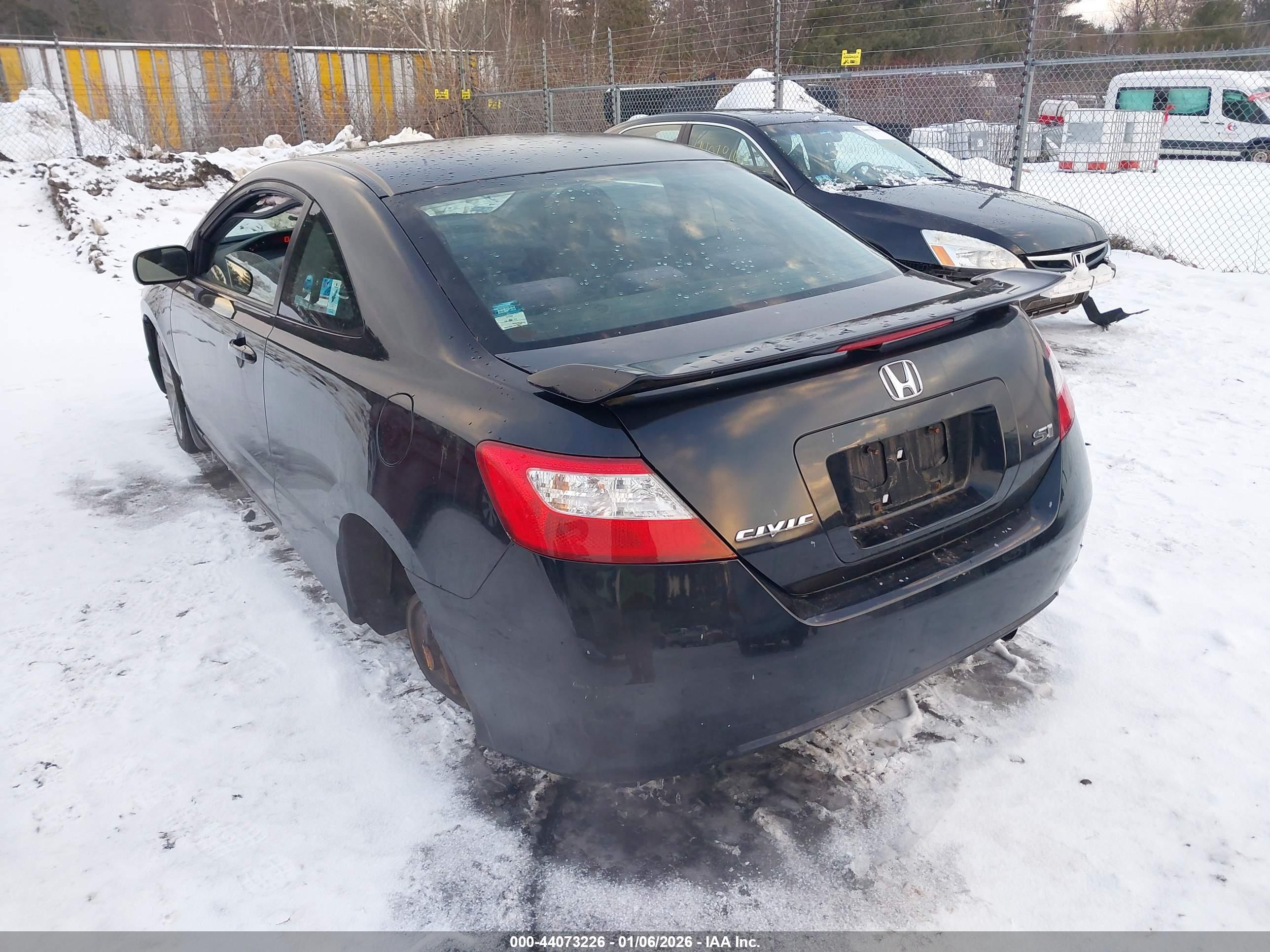 HONDA CIVIC image 3