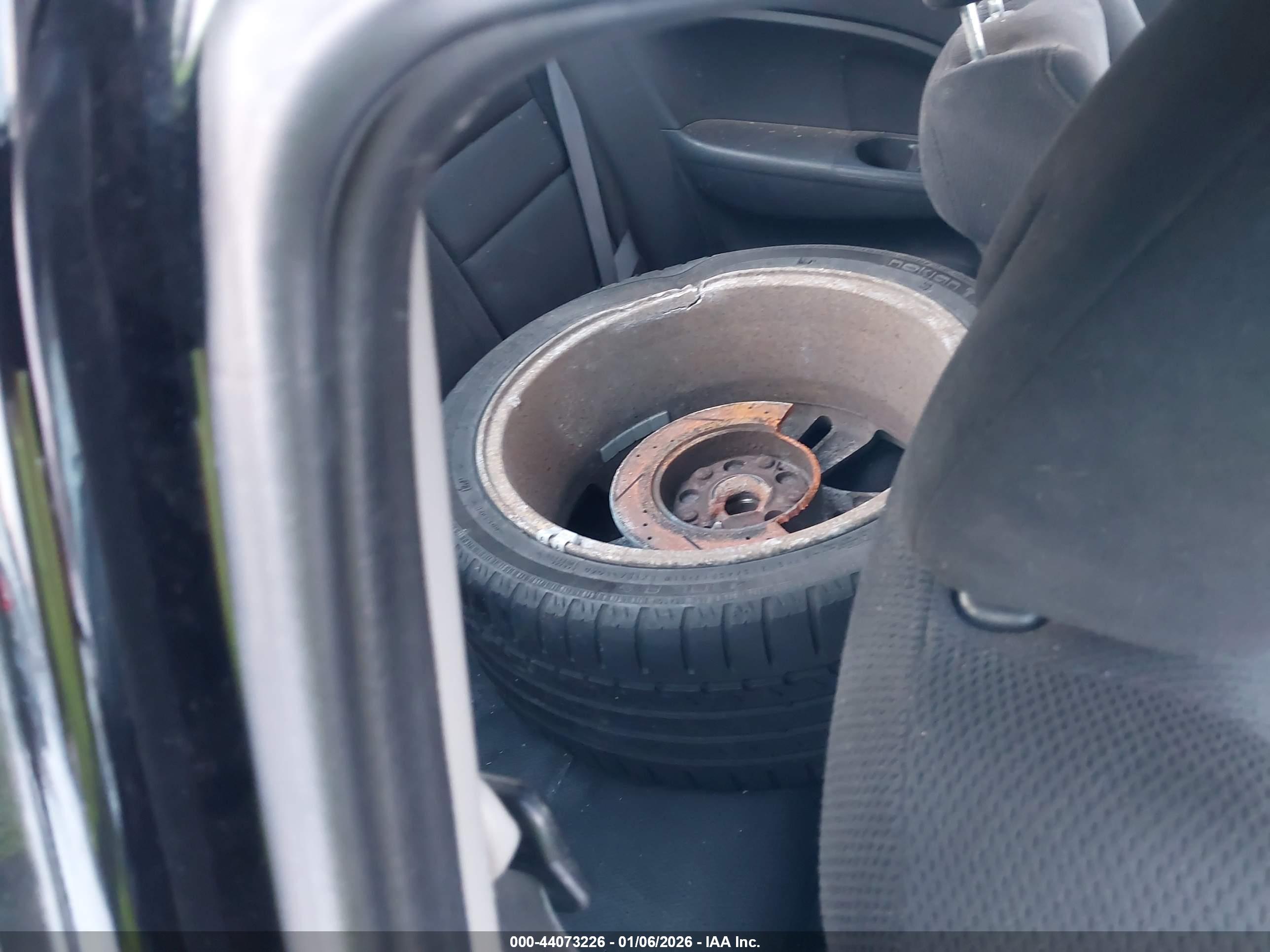 HONDA CIVIC image 8
