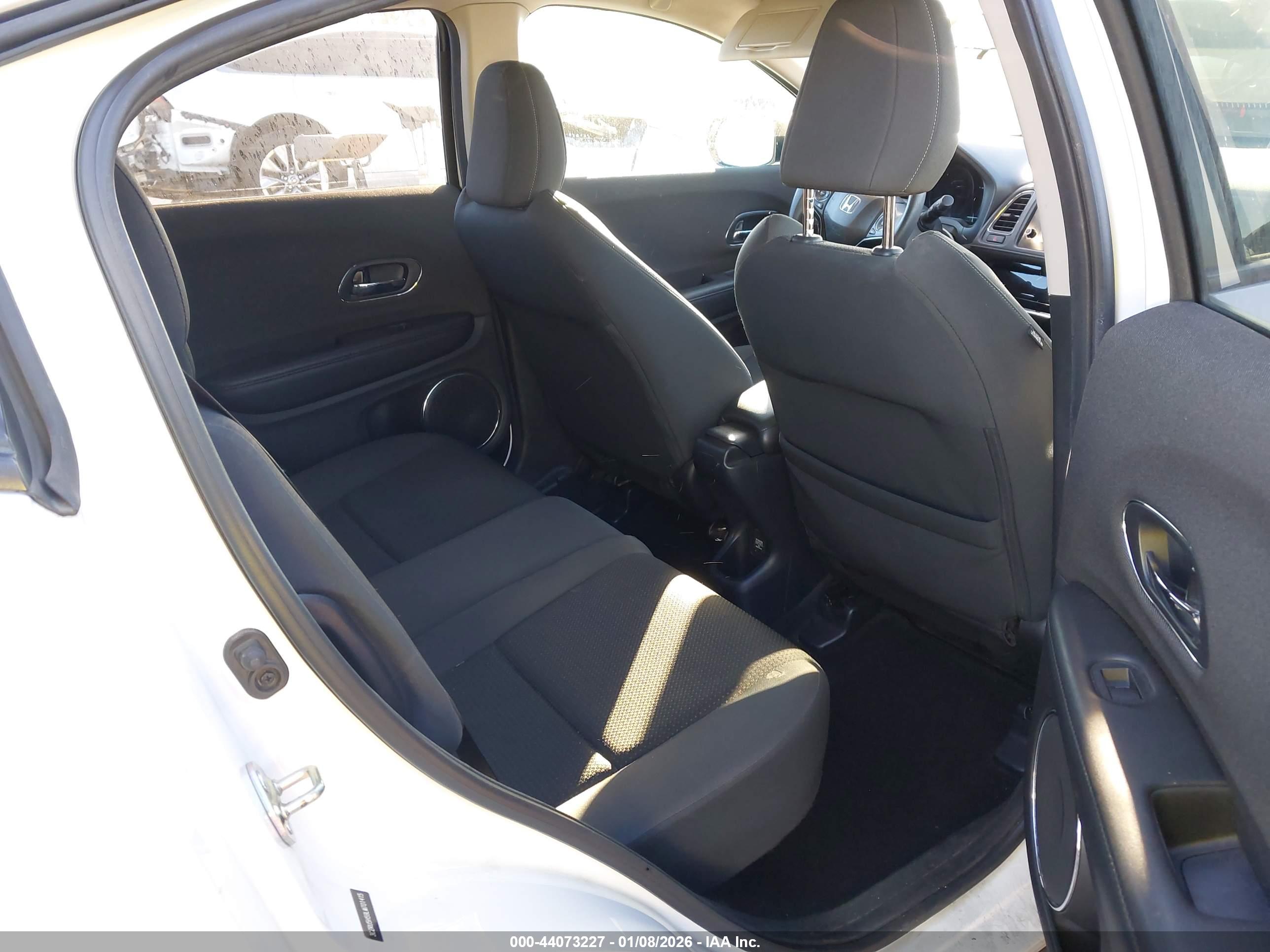 HONDA HR-V image 8