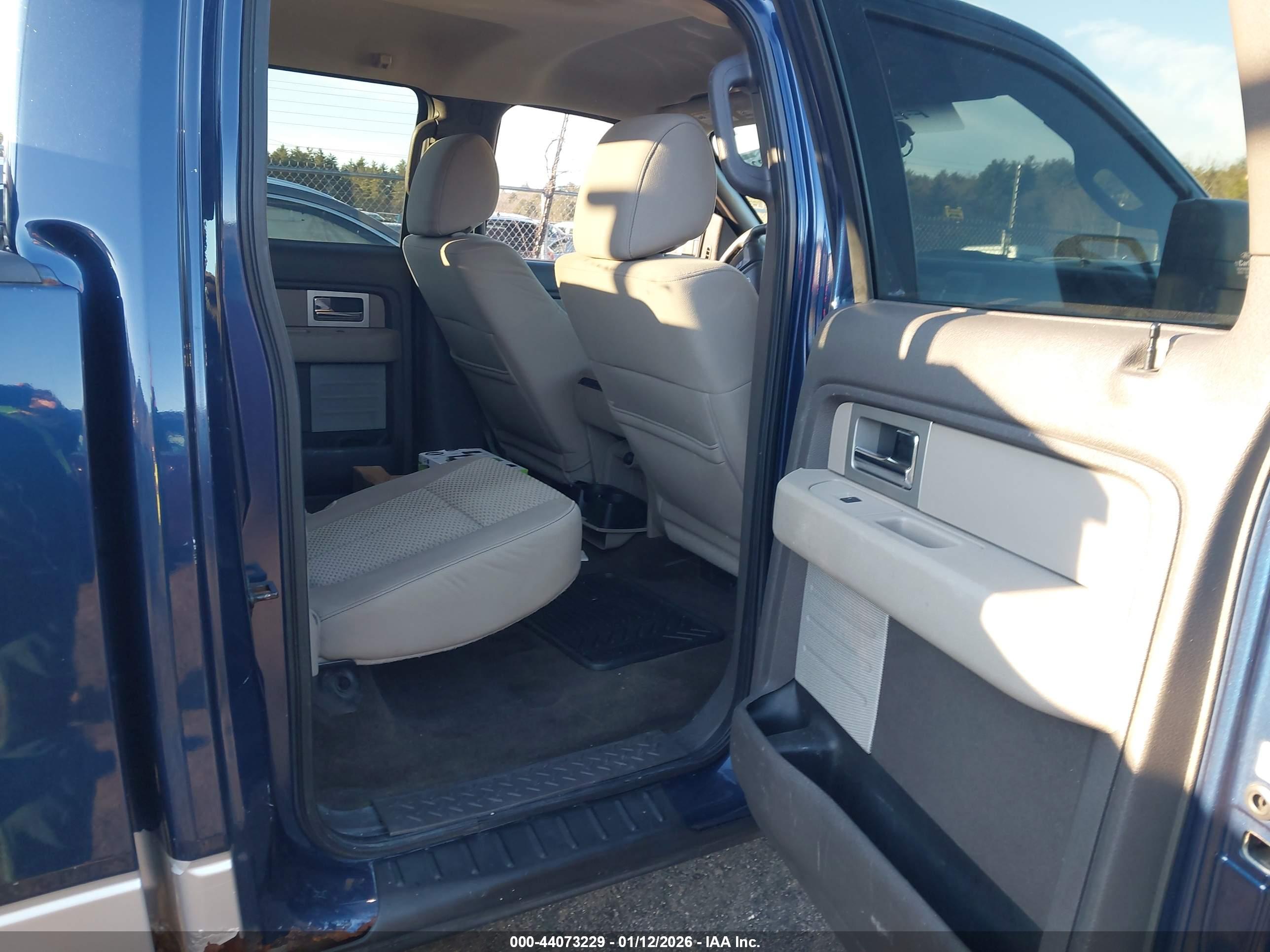 FORD F-150 image 8