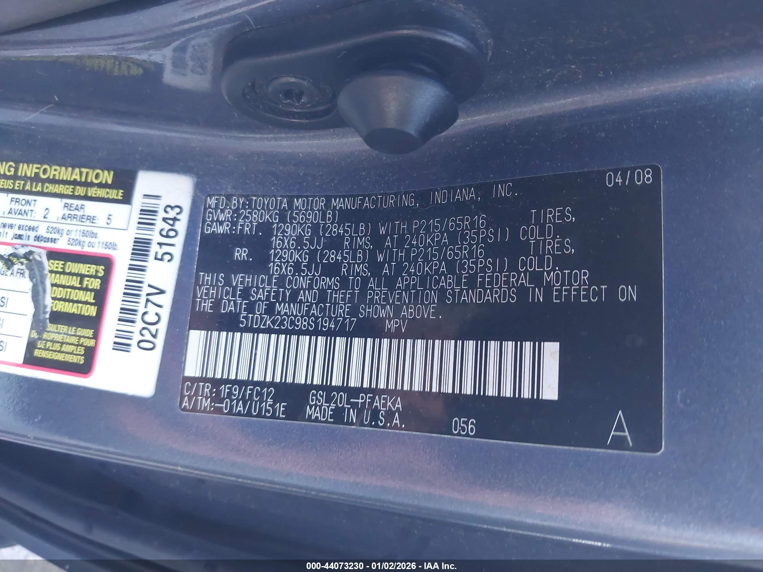 TOYOTA SIENNA image 9