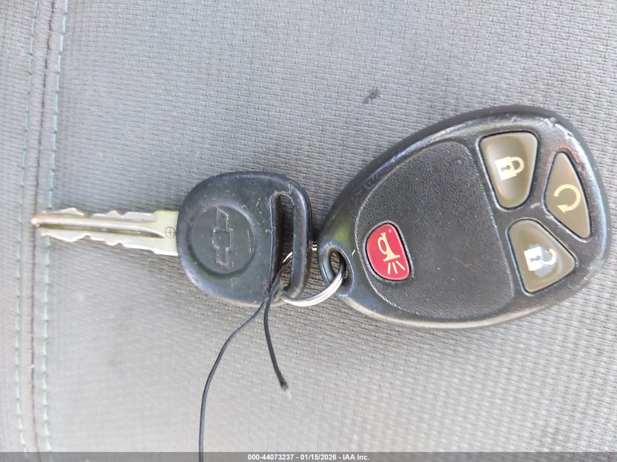 CHEVROLET TRAVERSE image 11