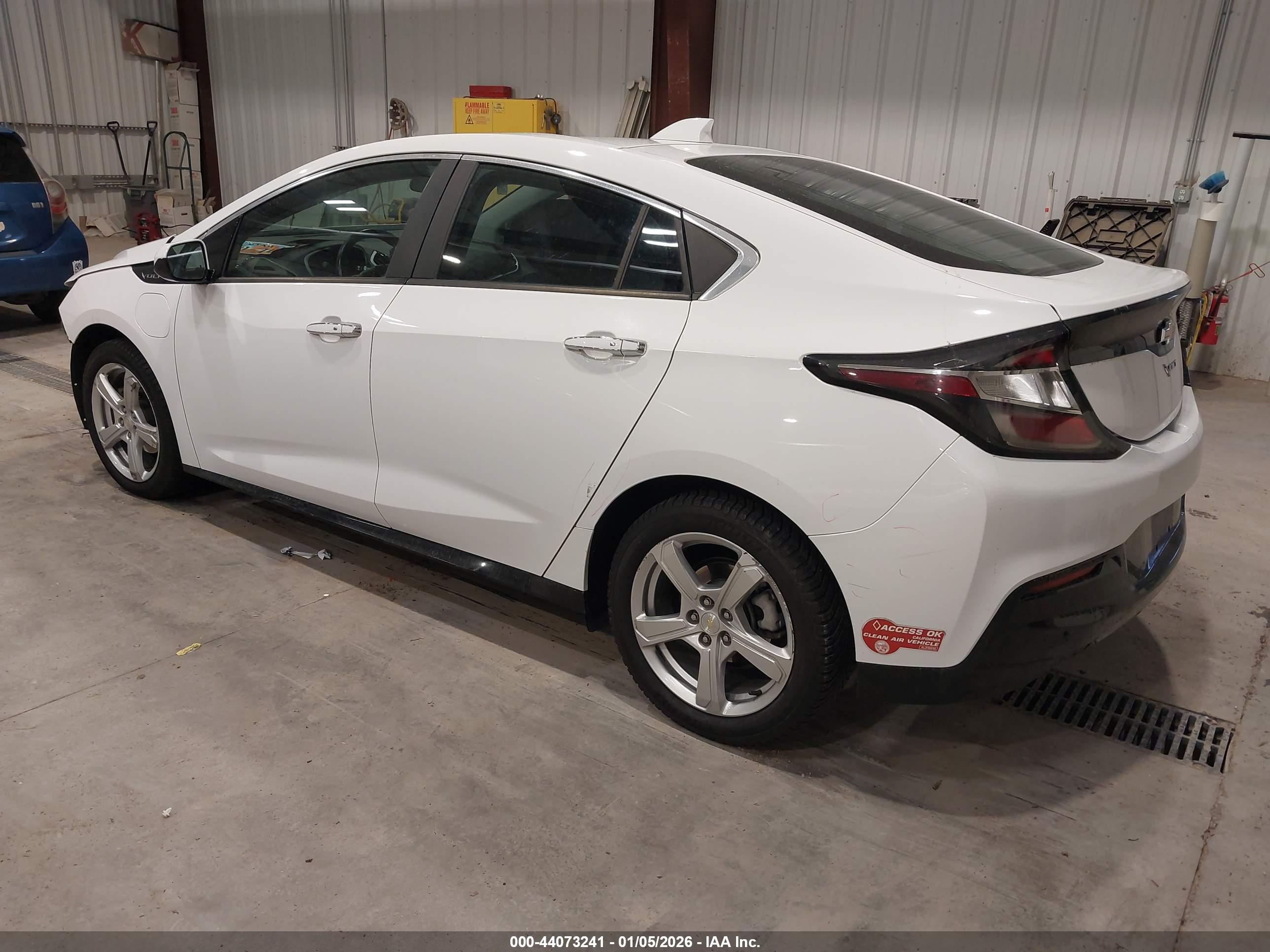 CHEVROLET VOLT image 3