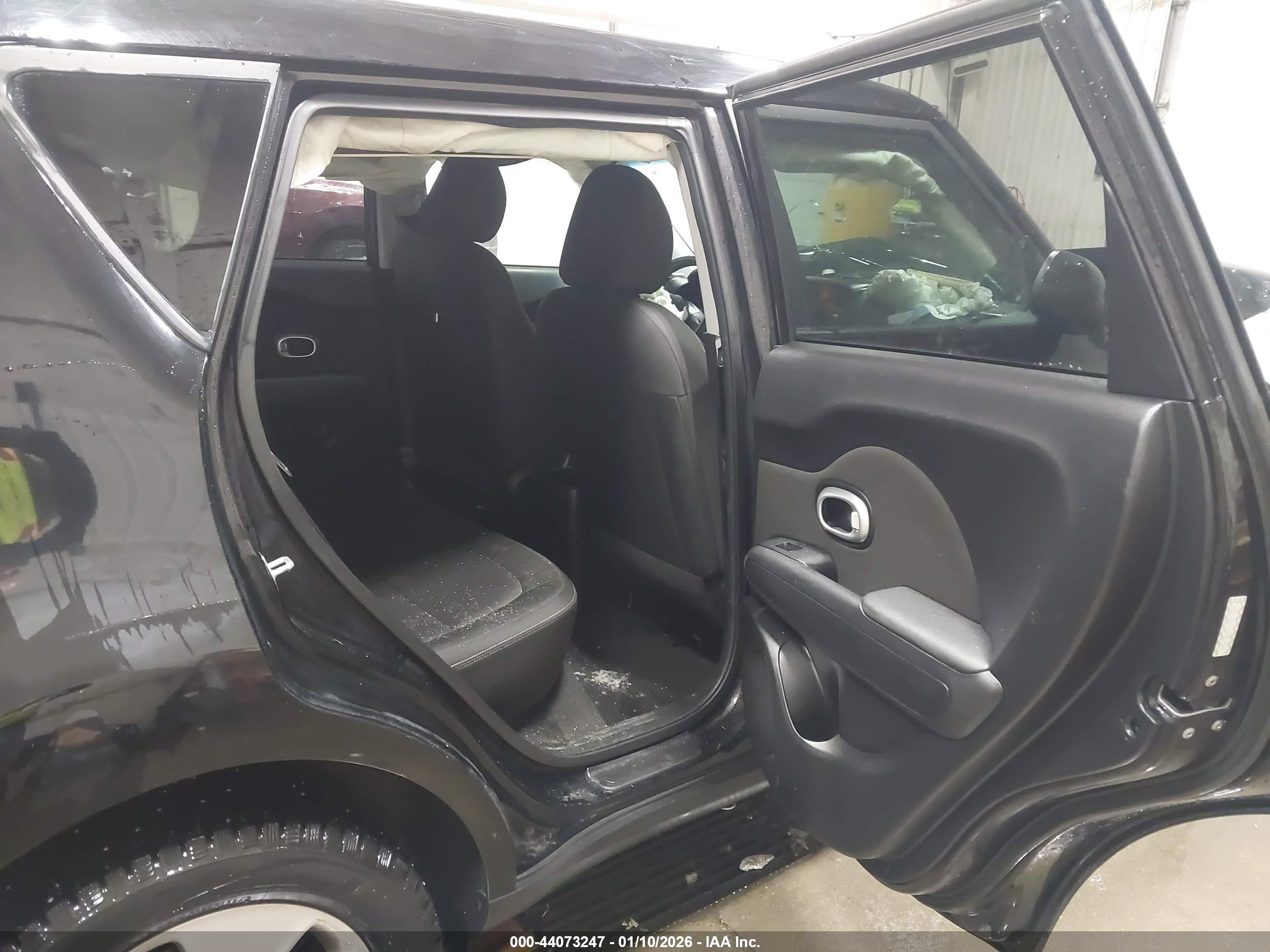 KIA SOUL image 8