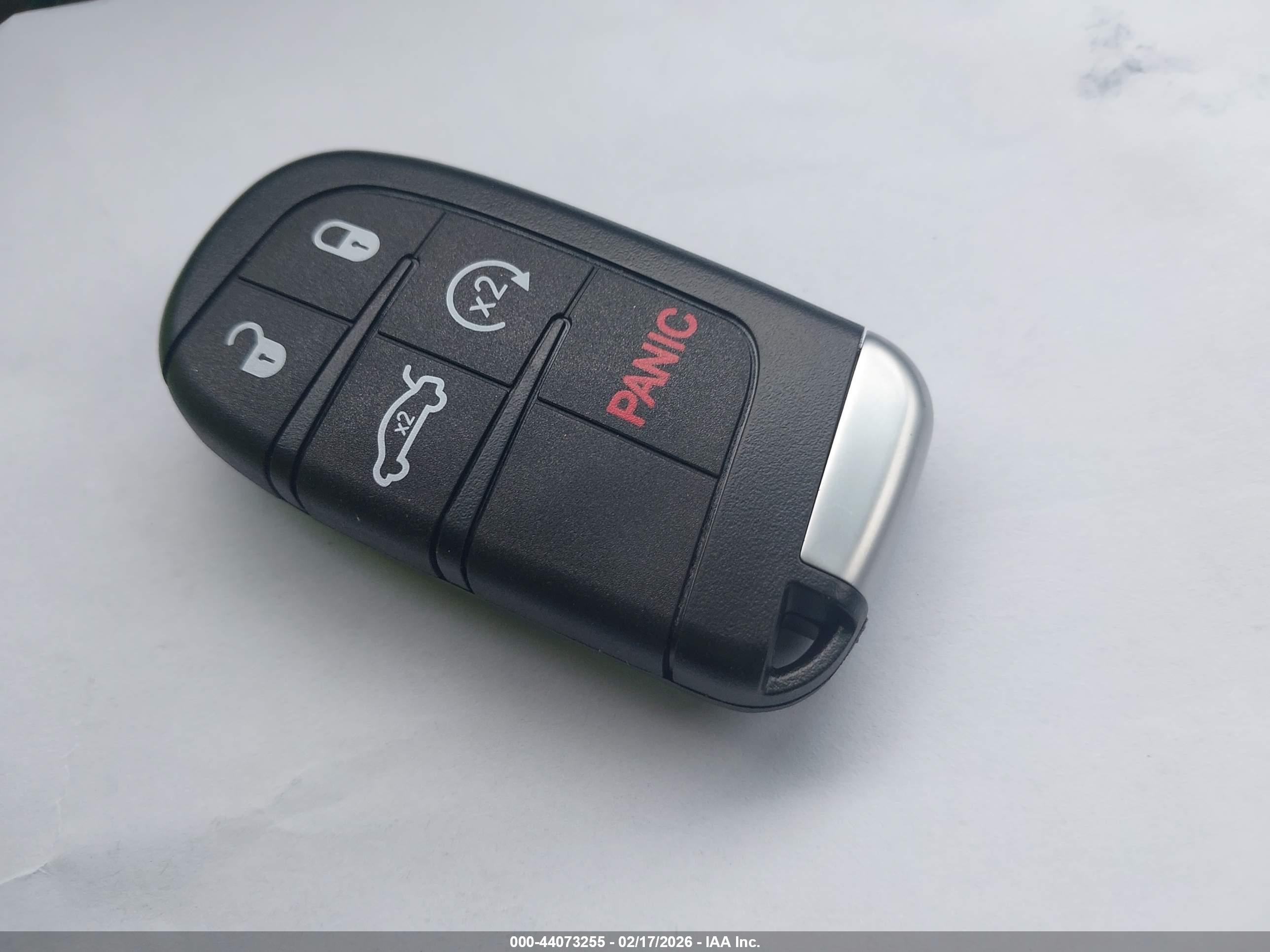 JEEP CHEROKEE image 11