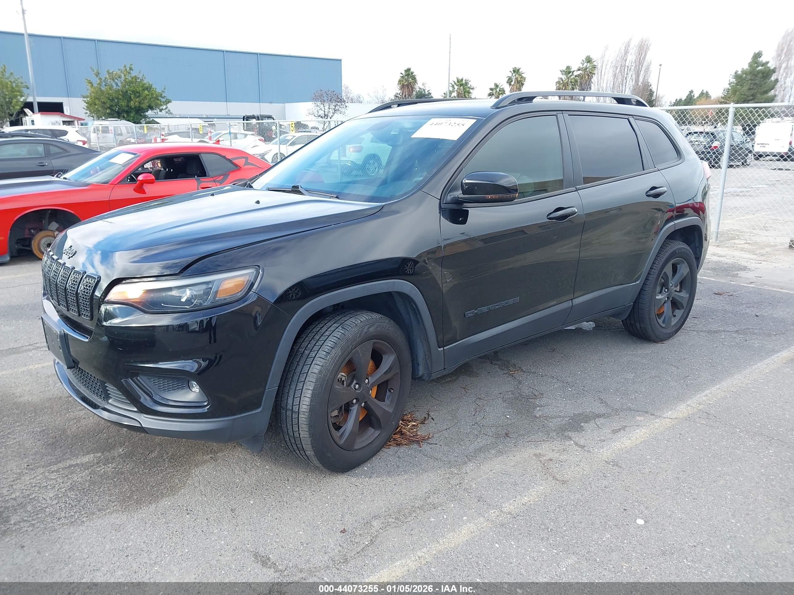 JEEP CHEROKEE image 2