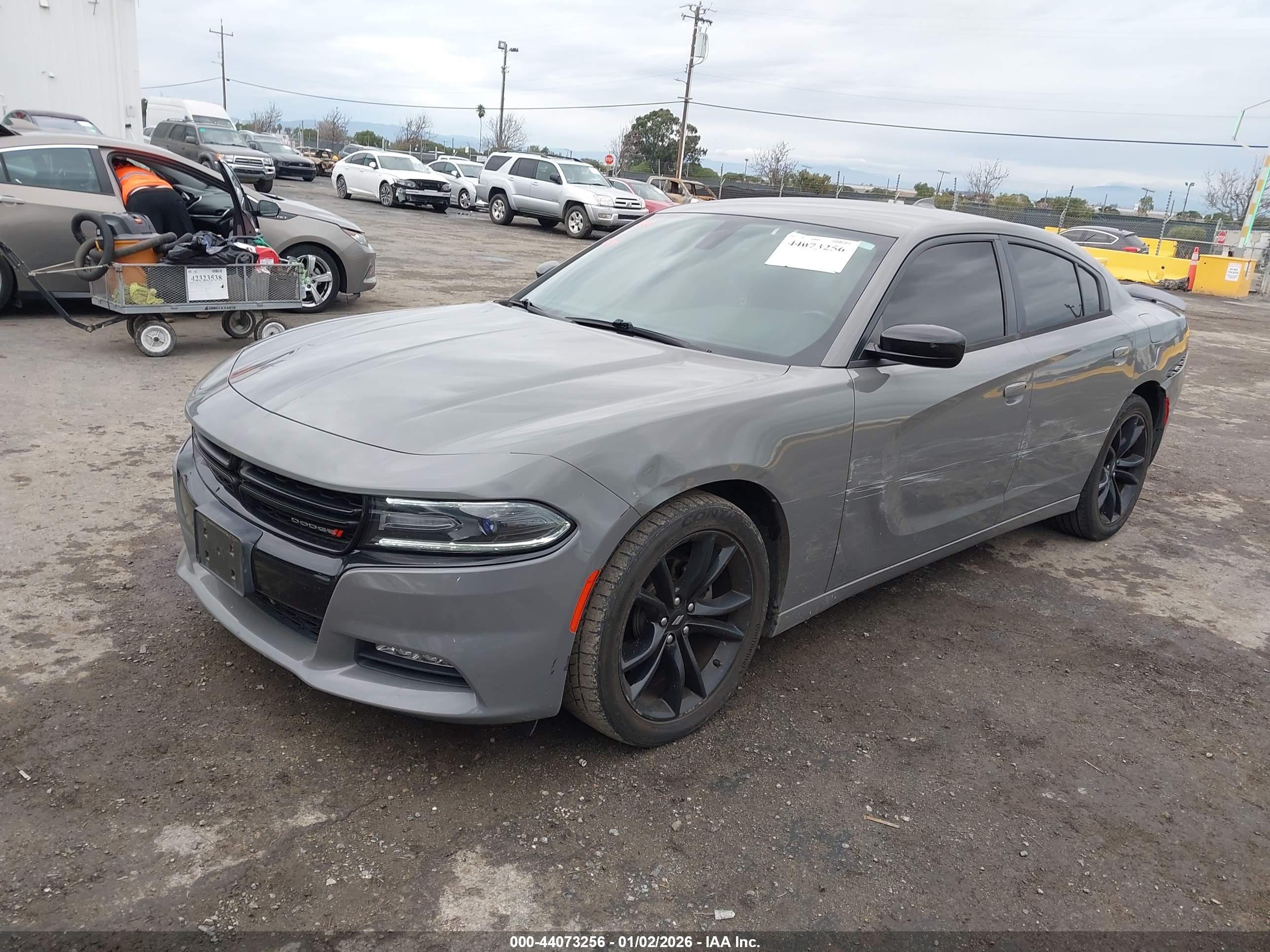 DODGE CHARGER image 2