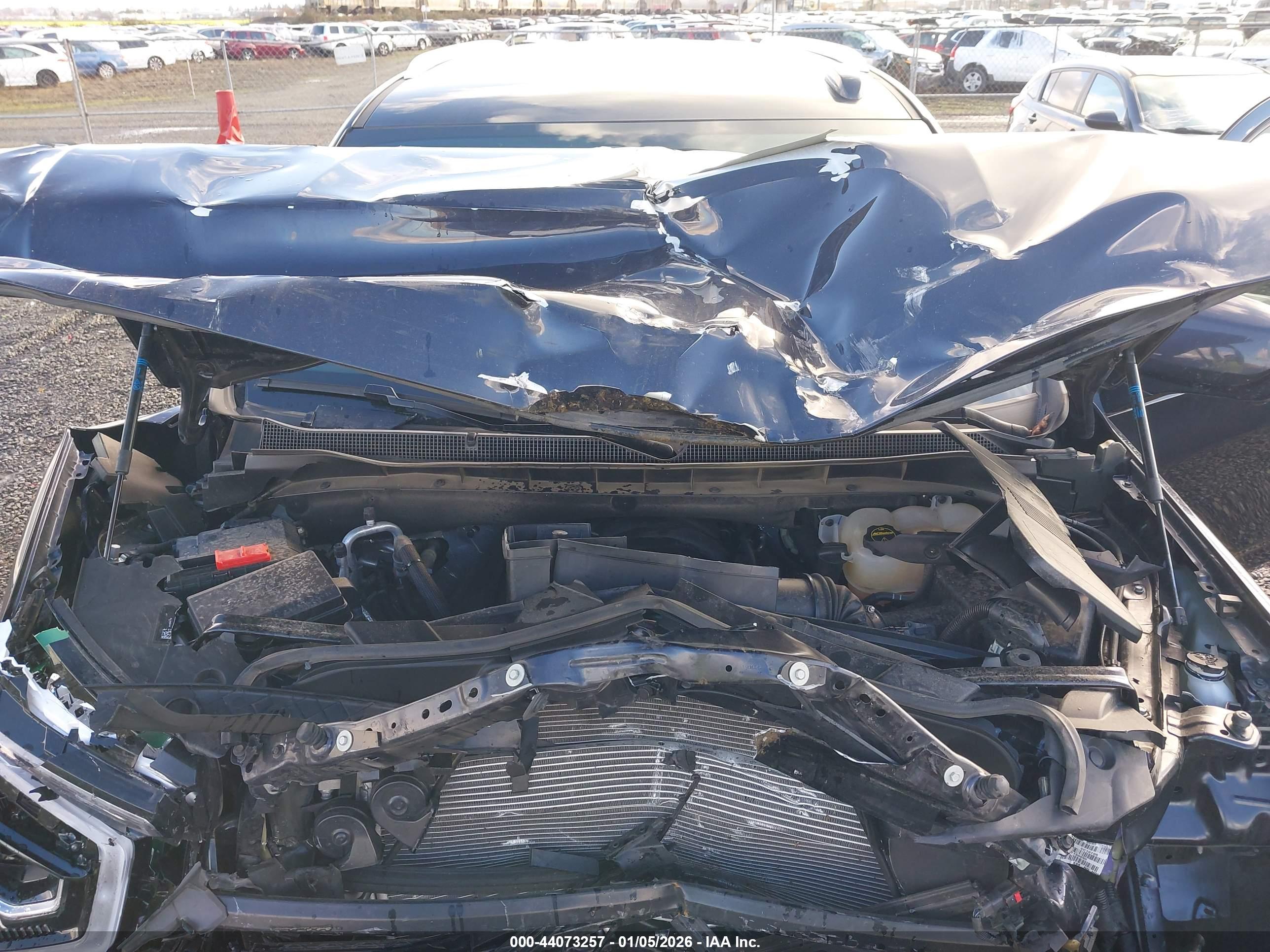 CHEVROLET TAHOE image 10