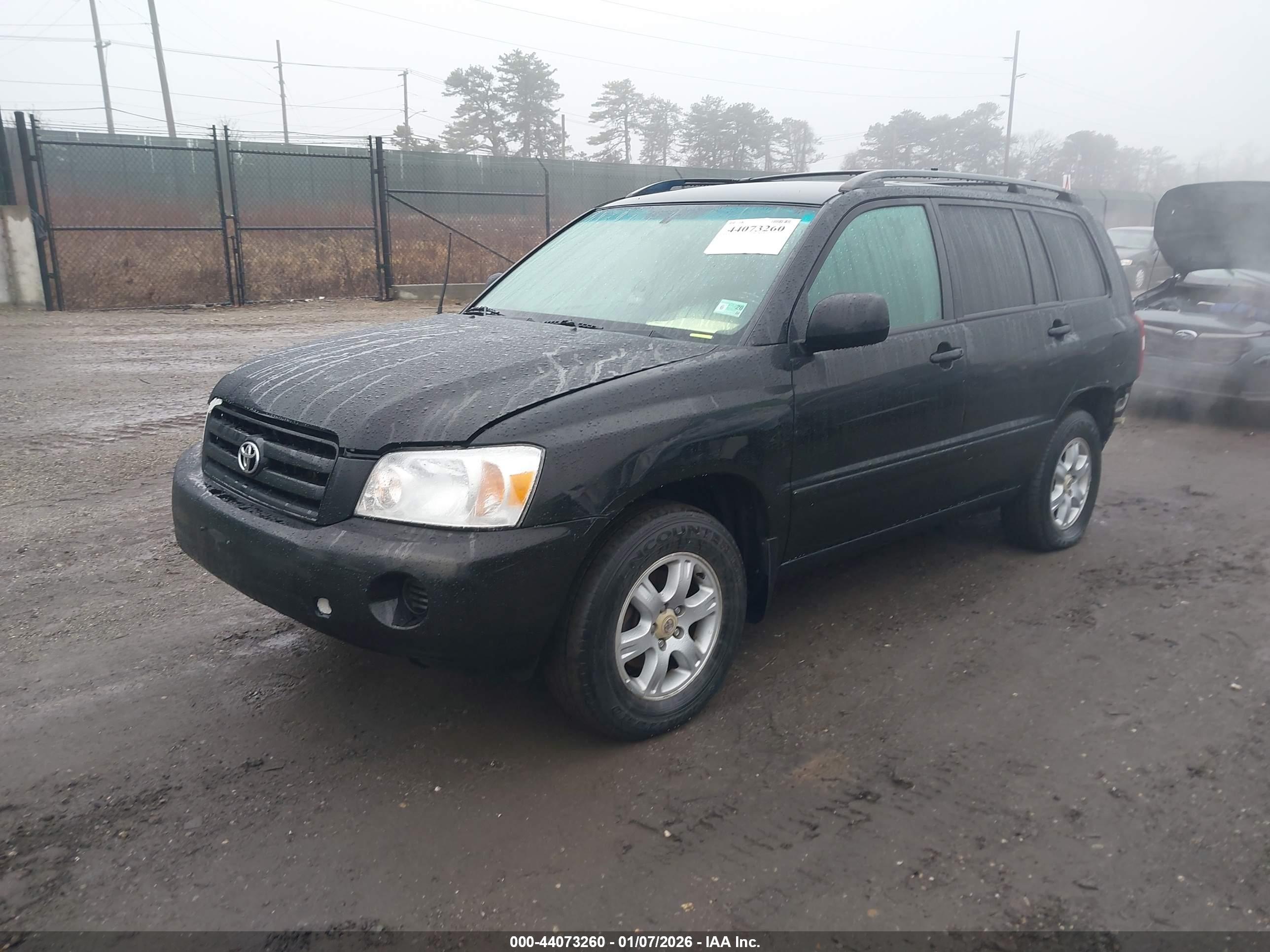 TOYOTA HIGHLANDER image 2