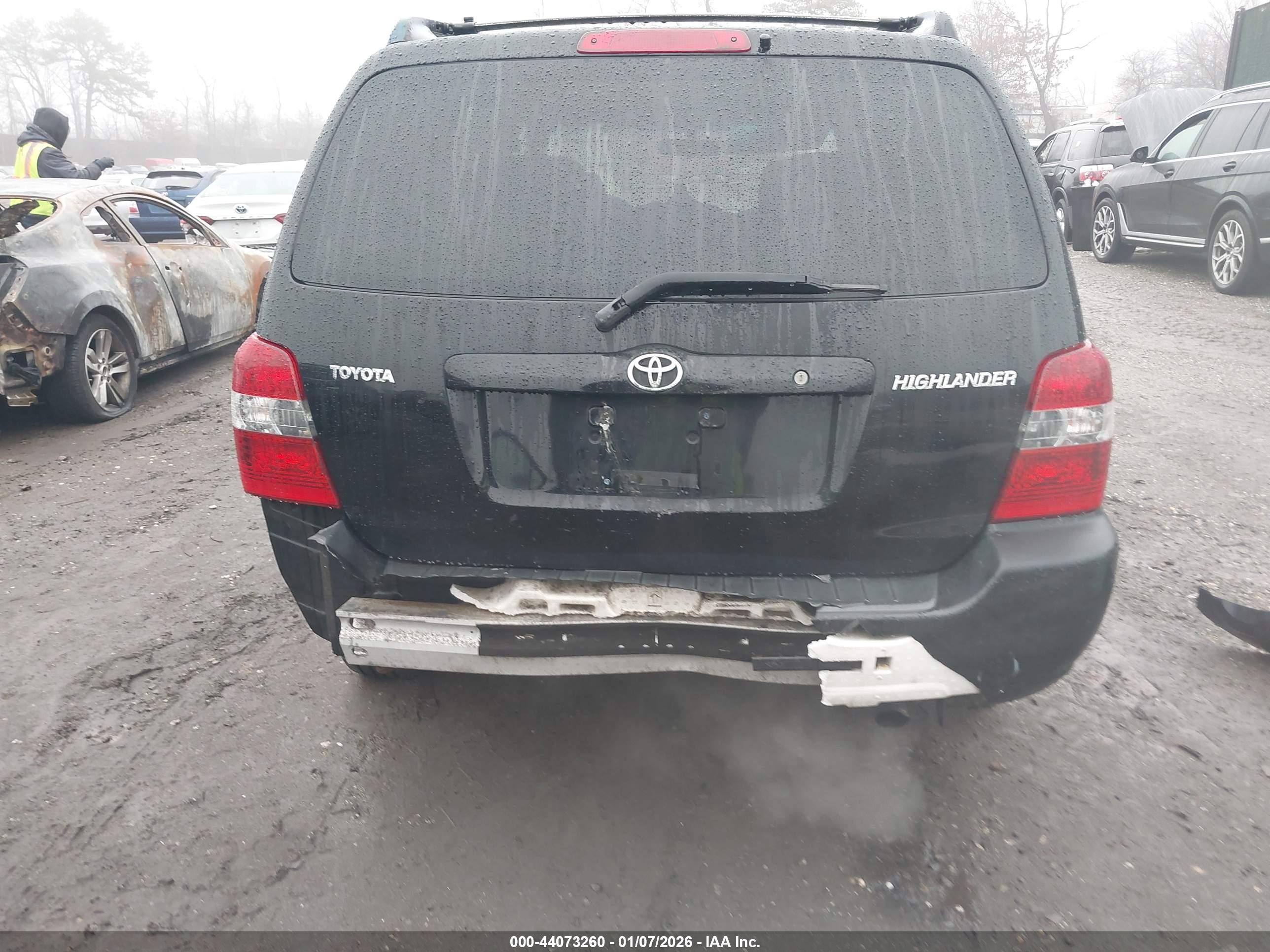 TOYOTA HIGHLANDER image 6