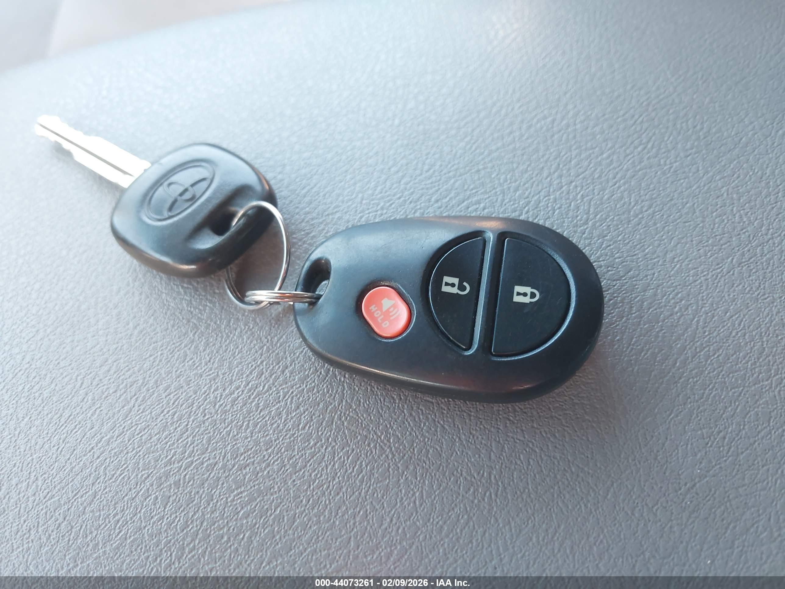 TOYOTA HIGHLANDER image 11