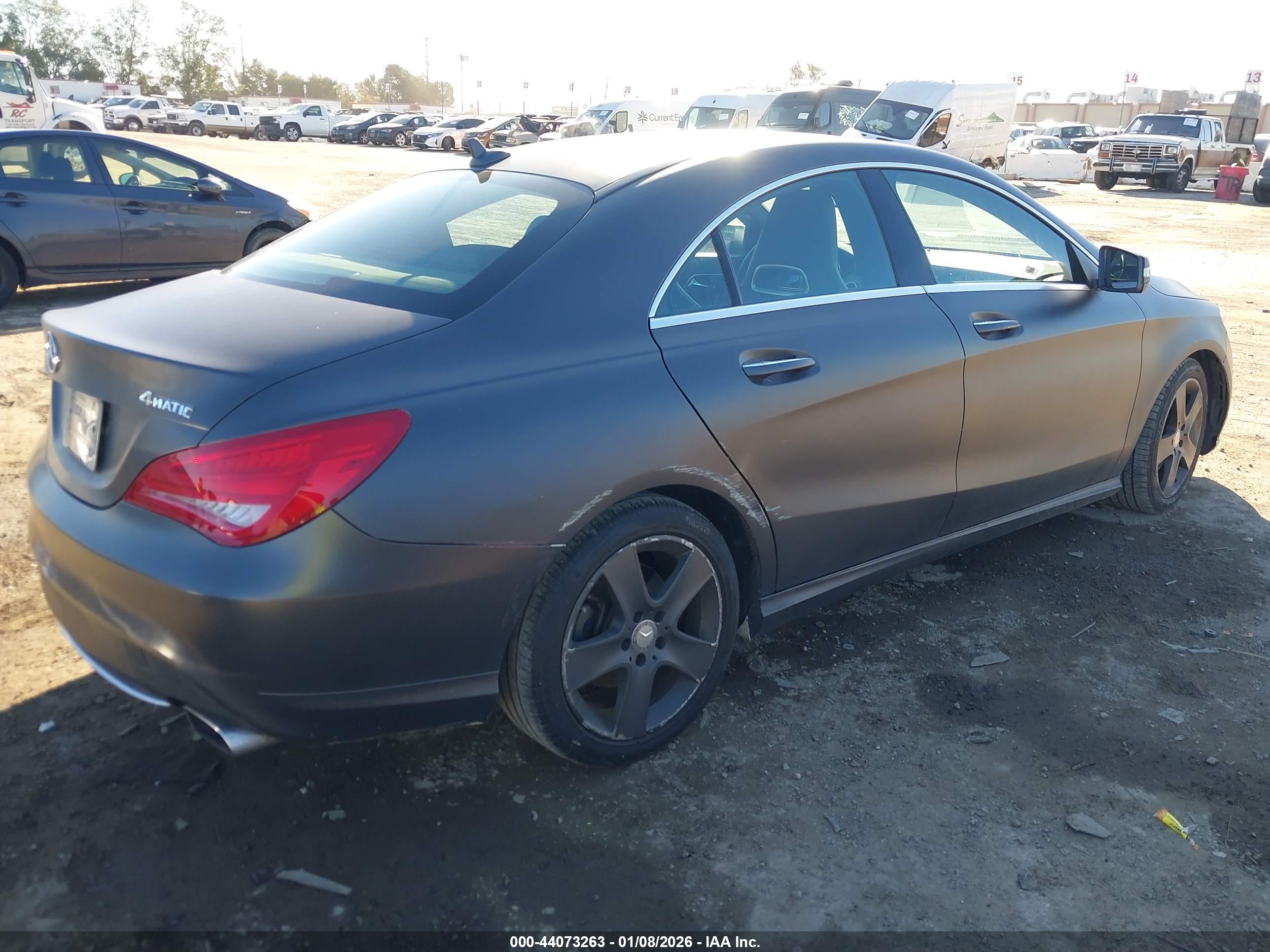 MERCEDES-BENZ CLA image 4