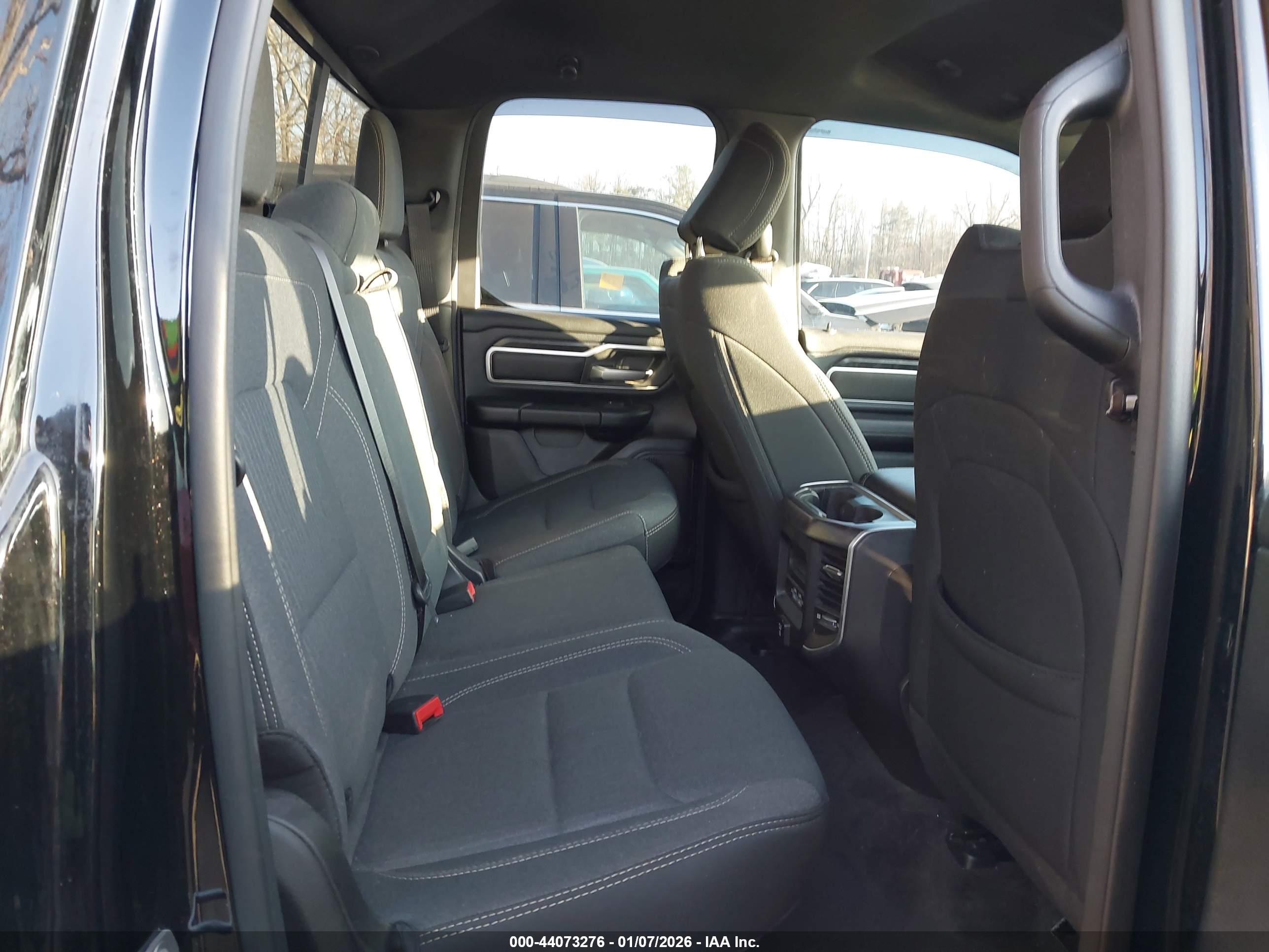RAM 1500 image 8