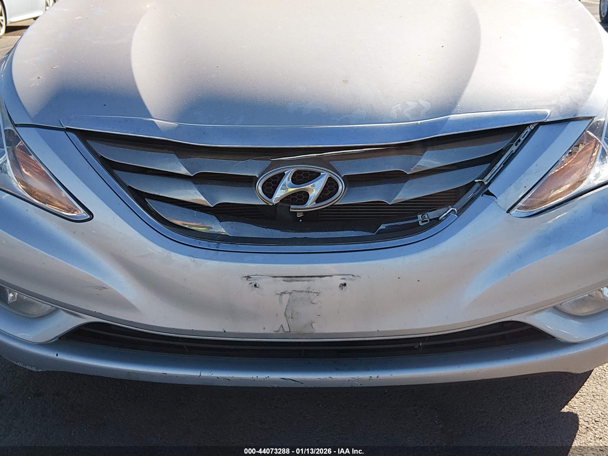 HYUNDAI SONATA image 6