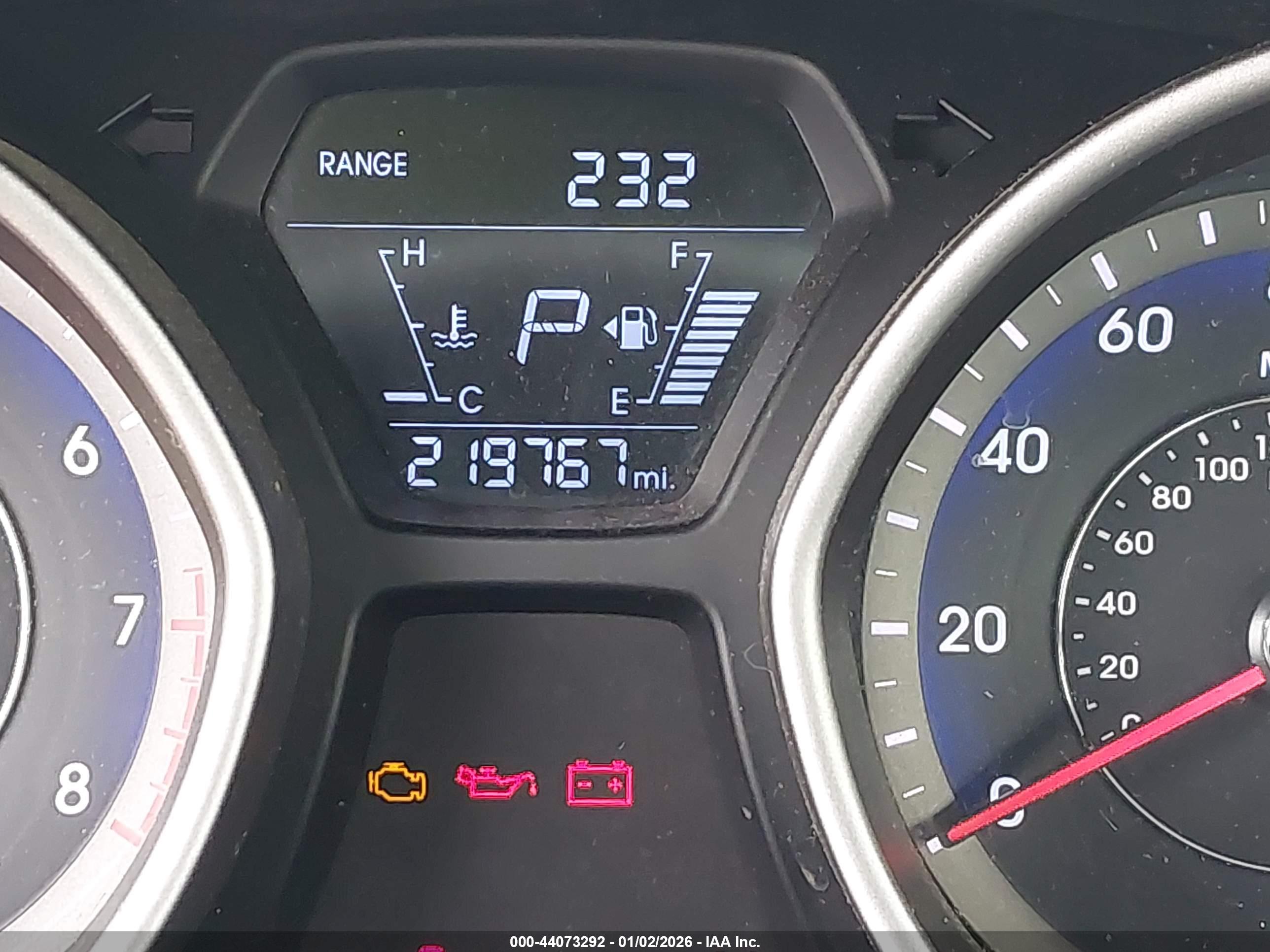 HYUNDAI ELANTRA image 7
