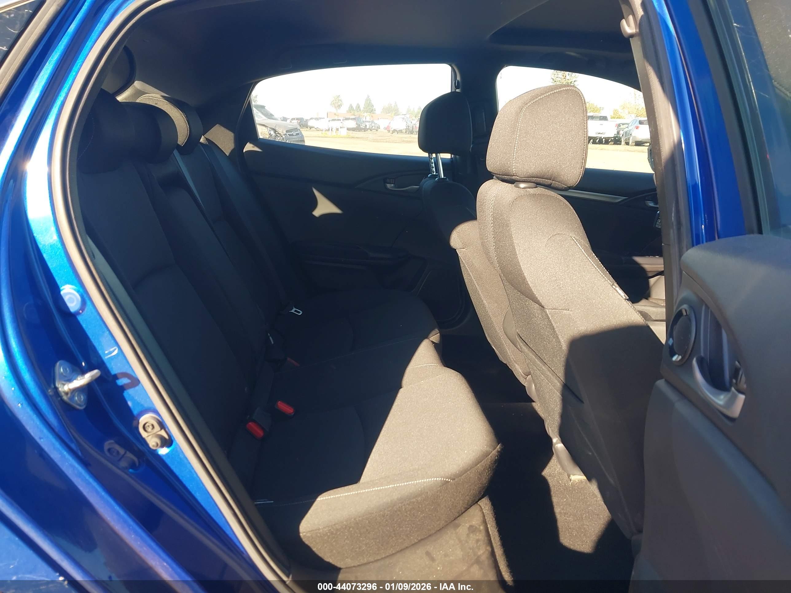 HONDA CIVIC image 8