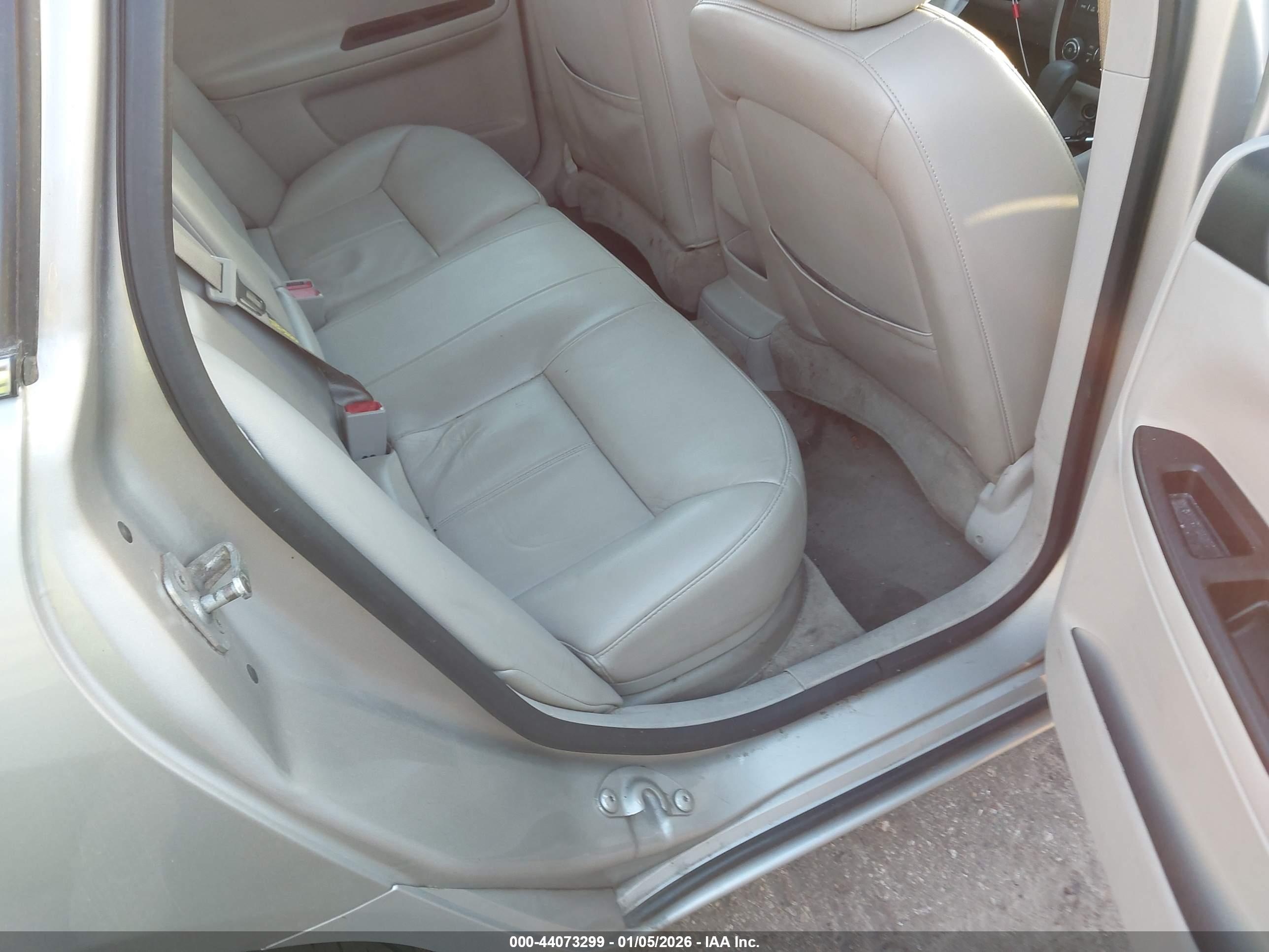 CHEVROLET IMPALA image 8