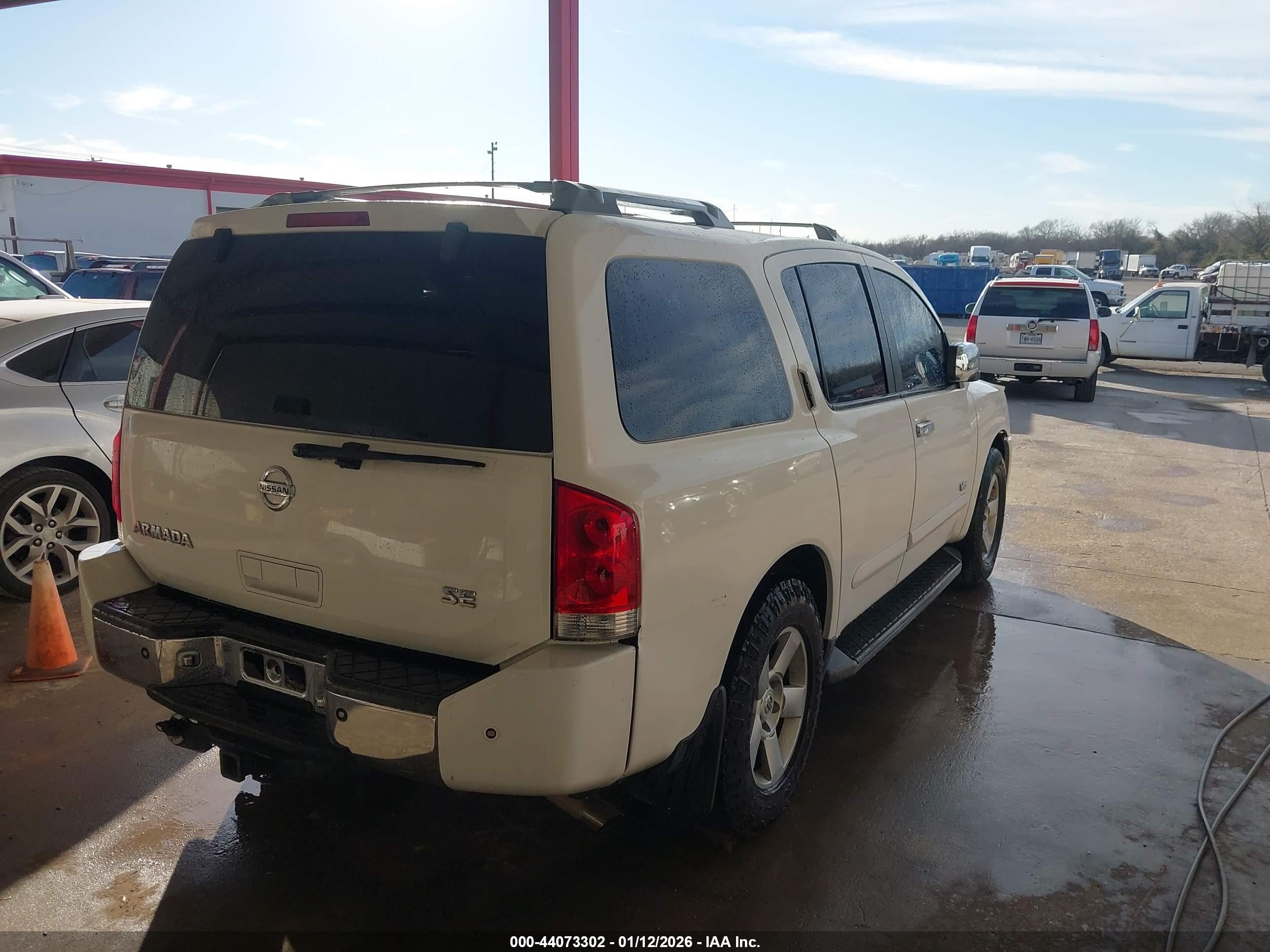 NISSAN ARMADA image 4