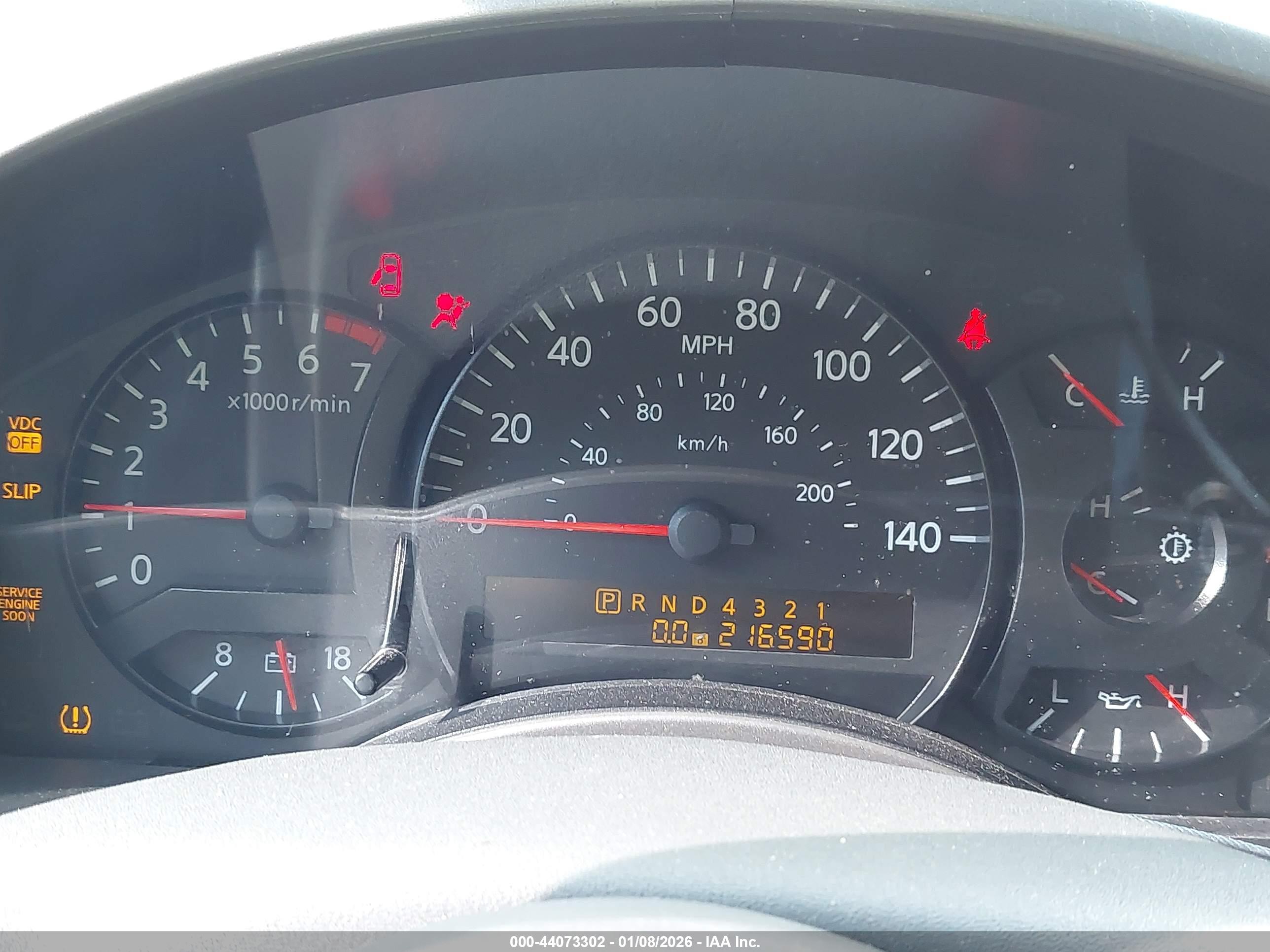 NISSAN ARMADA image 7