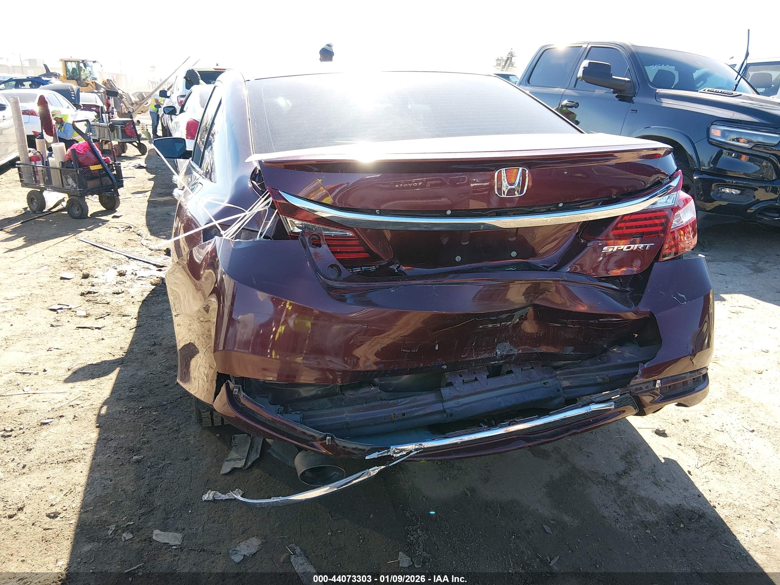 HONDA ACCORD image 6