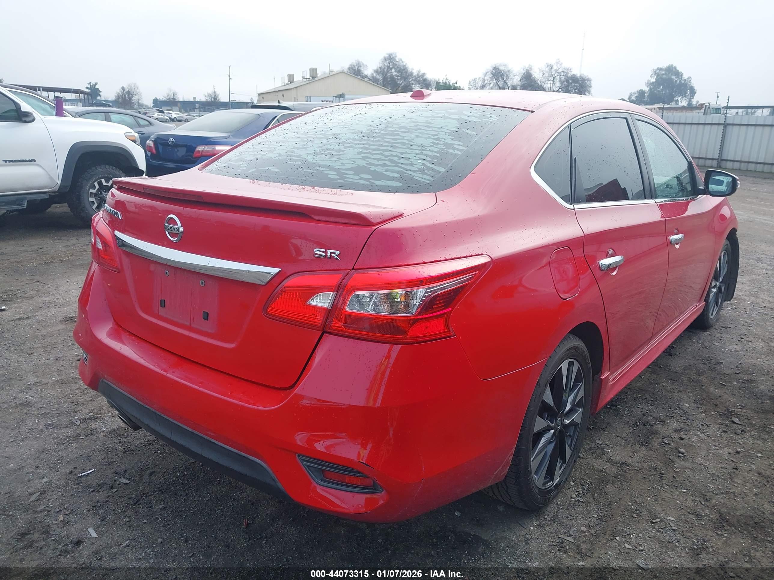NISSAN SENTRA image 4