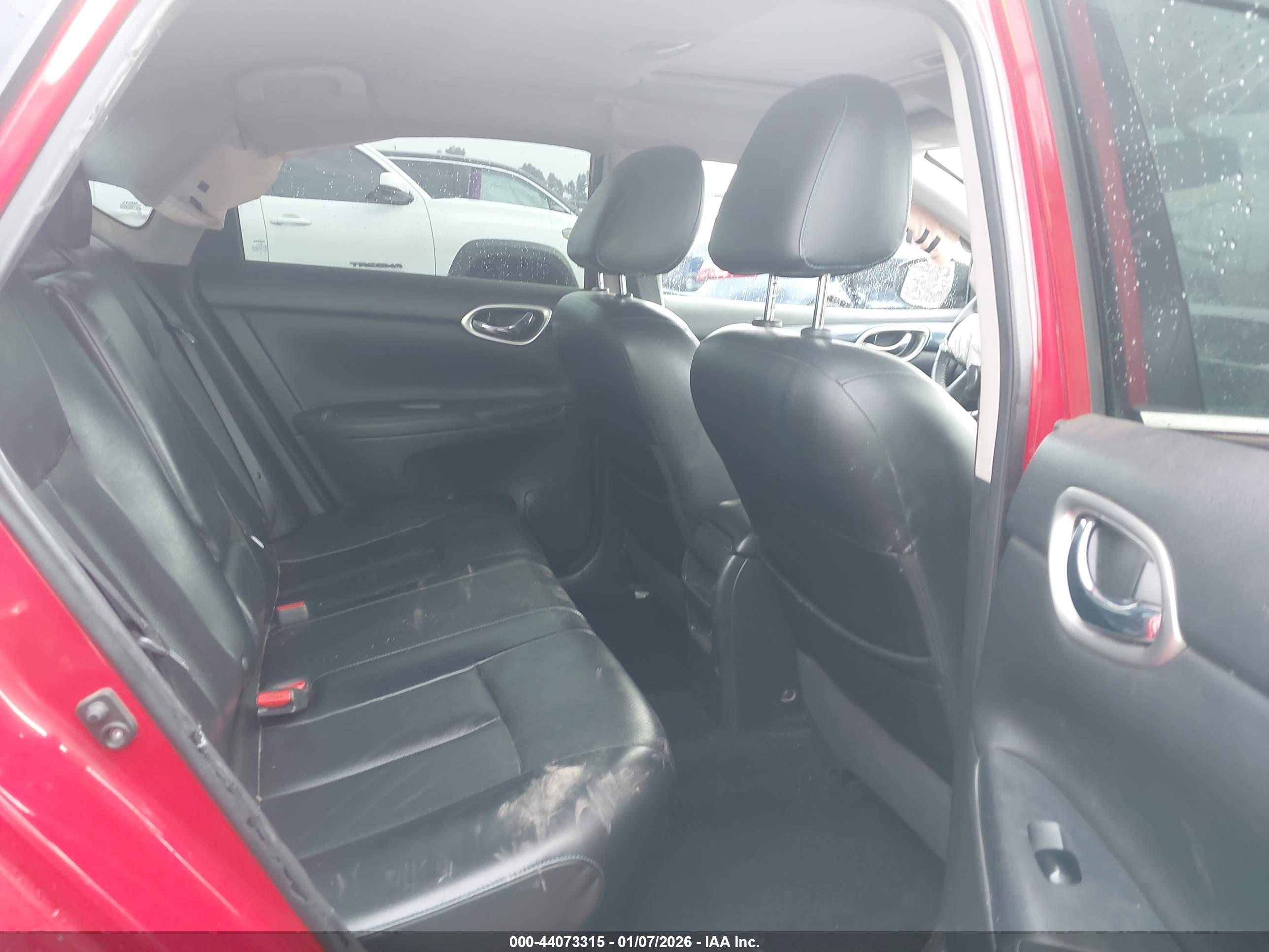 NISSAN SENTRA image 8