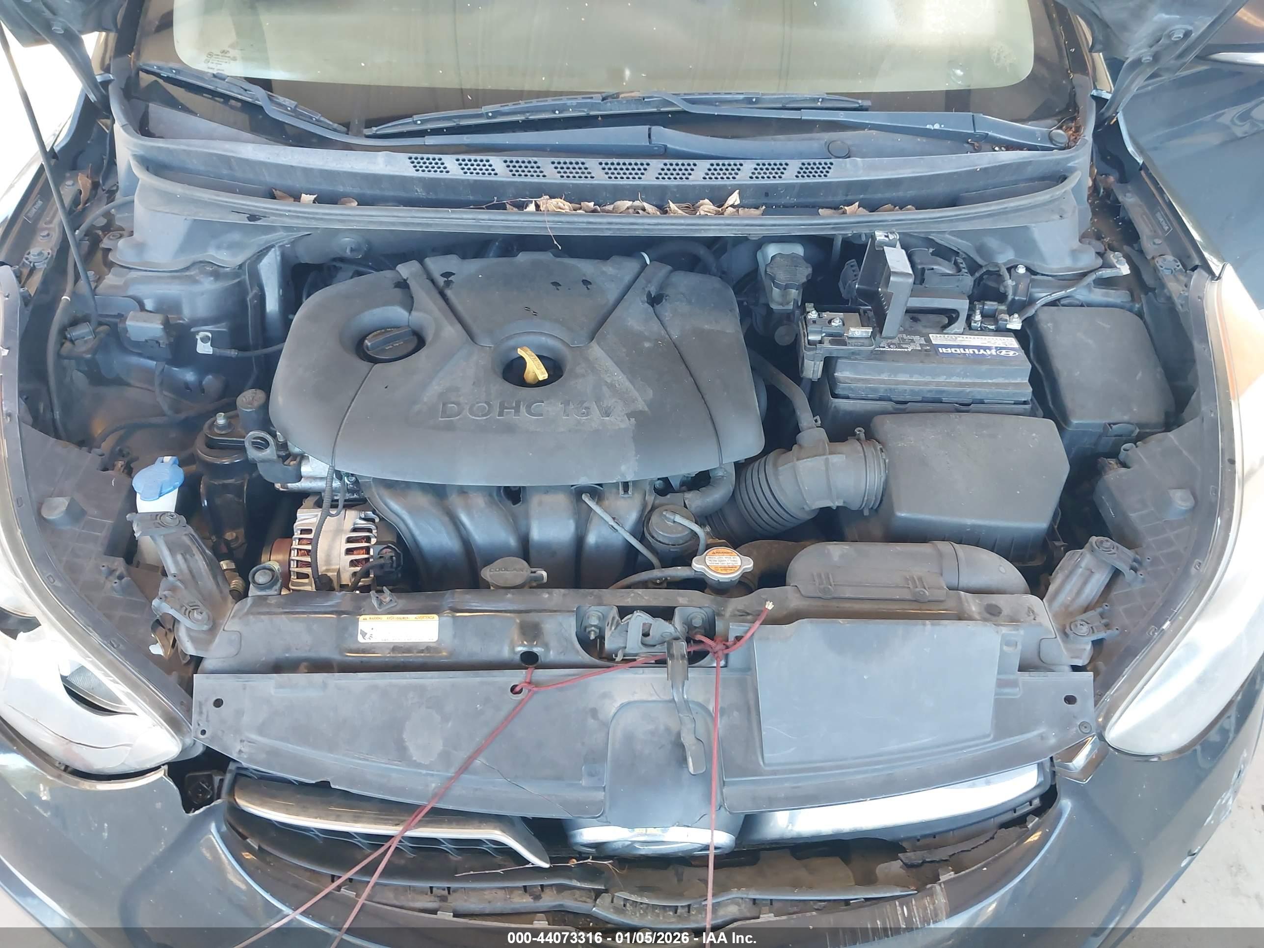 HYUNDAI ELANTRA image 10