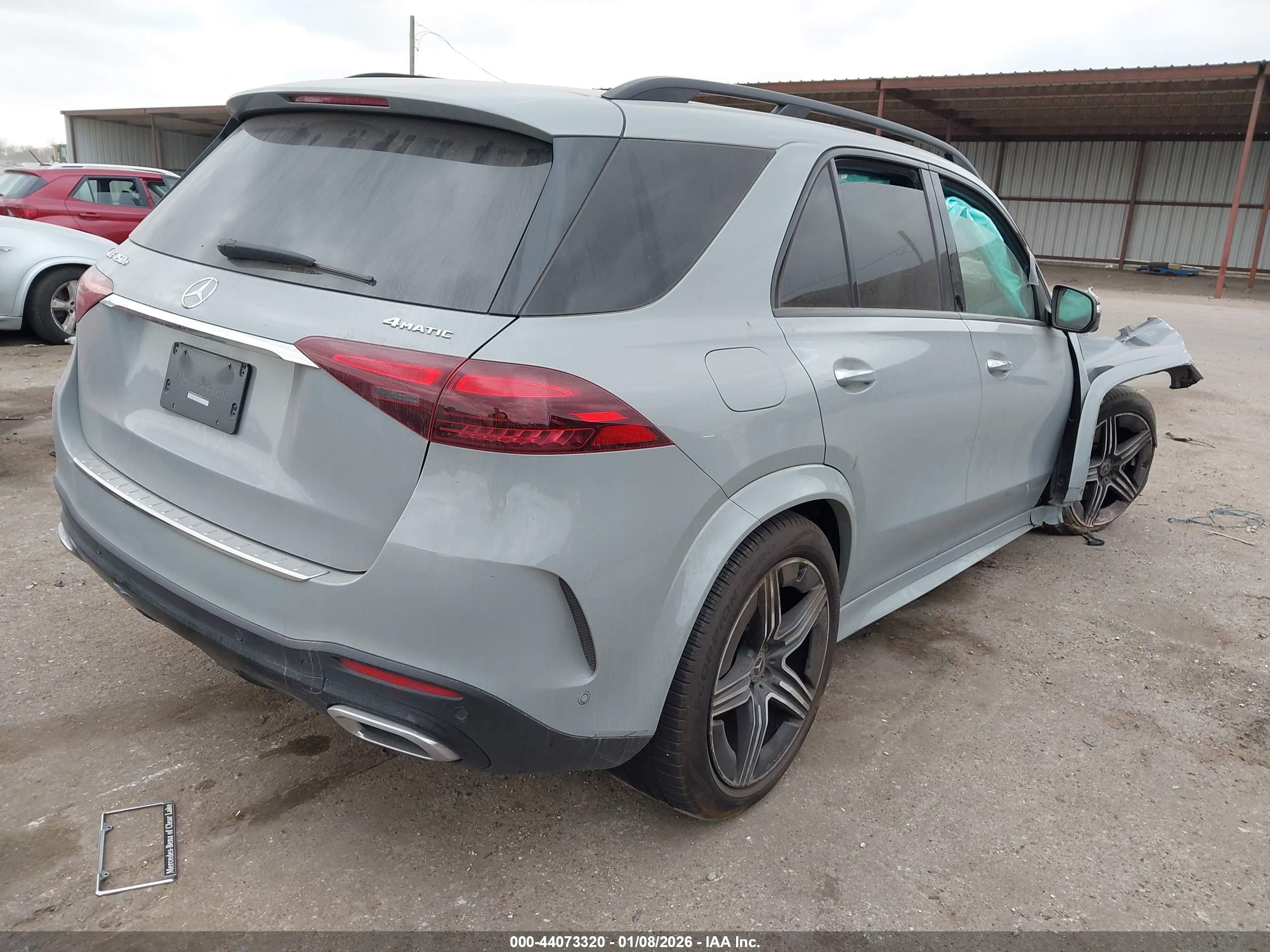 MERCEDES-BENZ GLE image 4