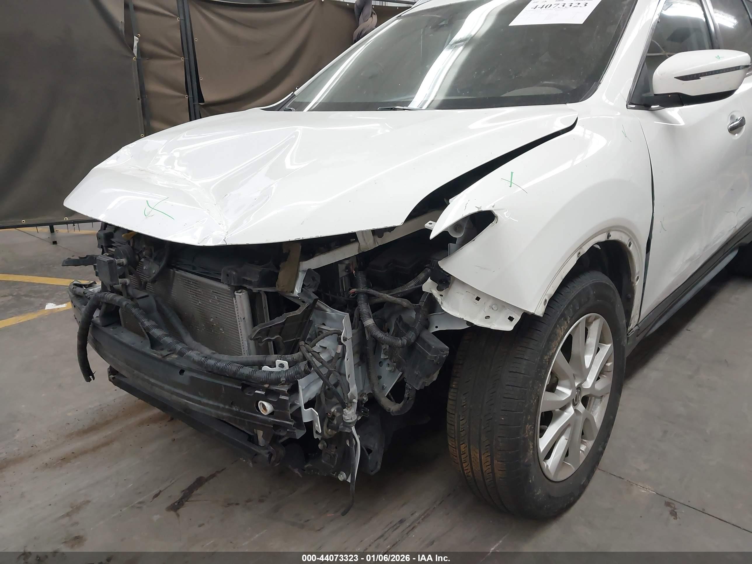 NISSAN ROGUE image 6