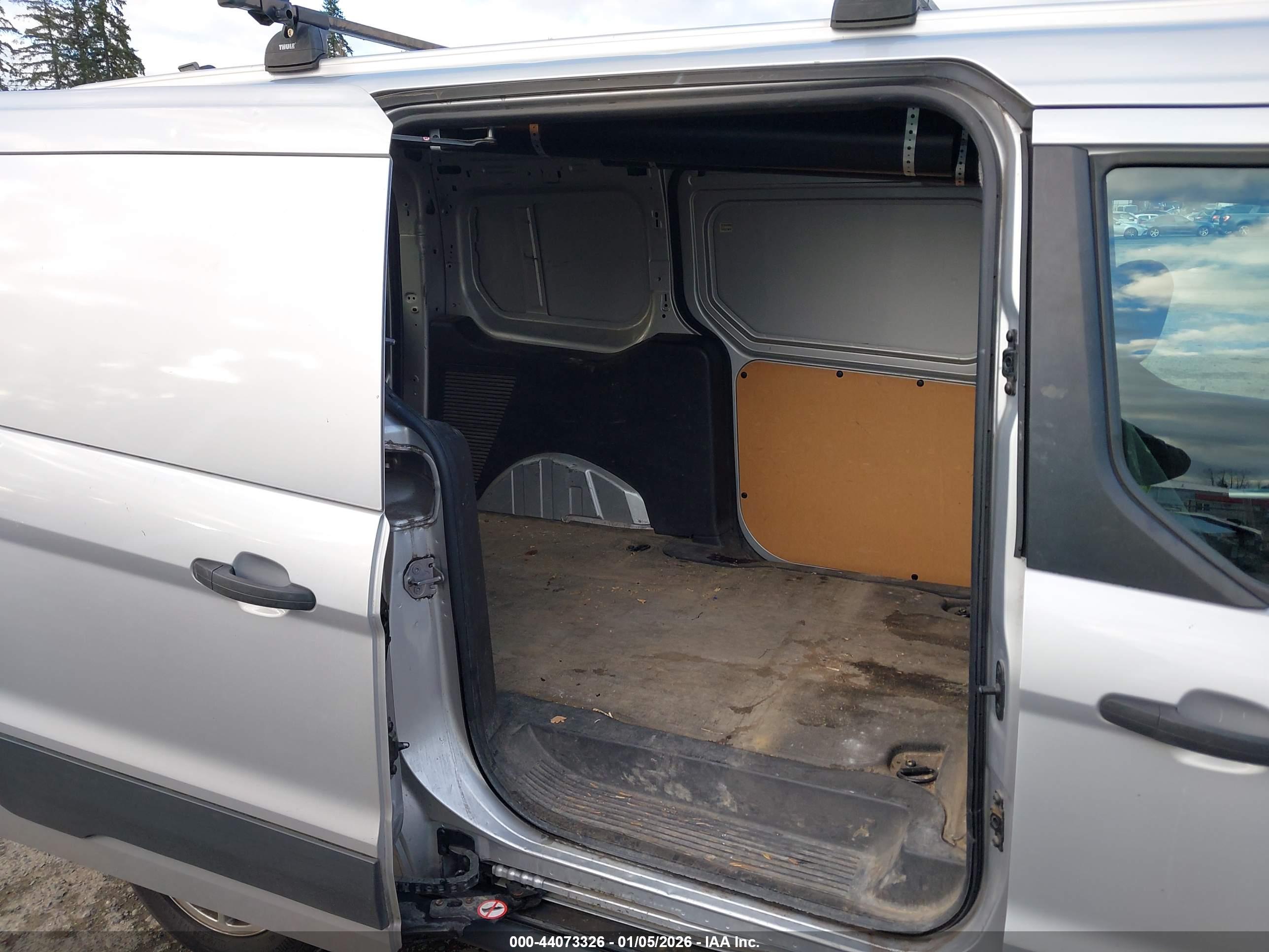 FORD TRANSIT image 8