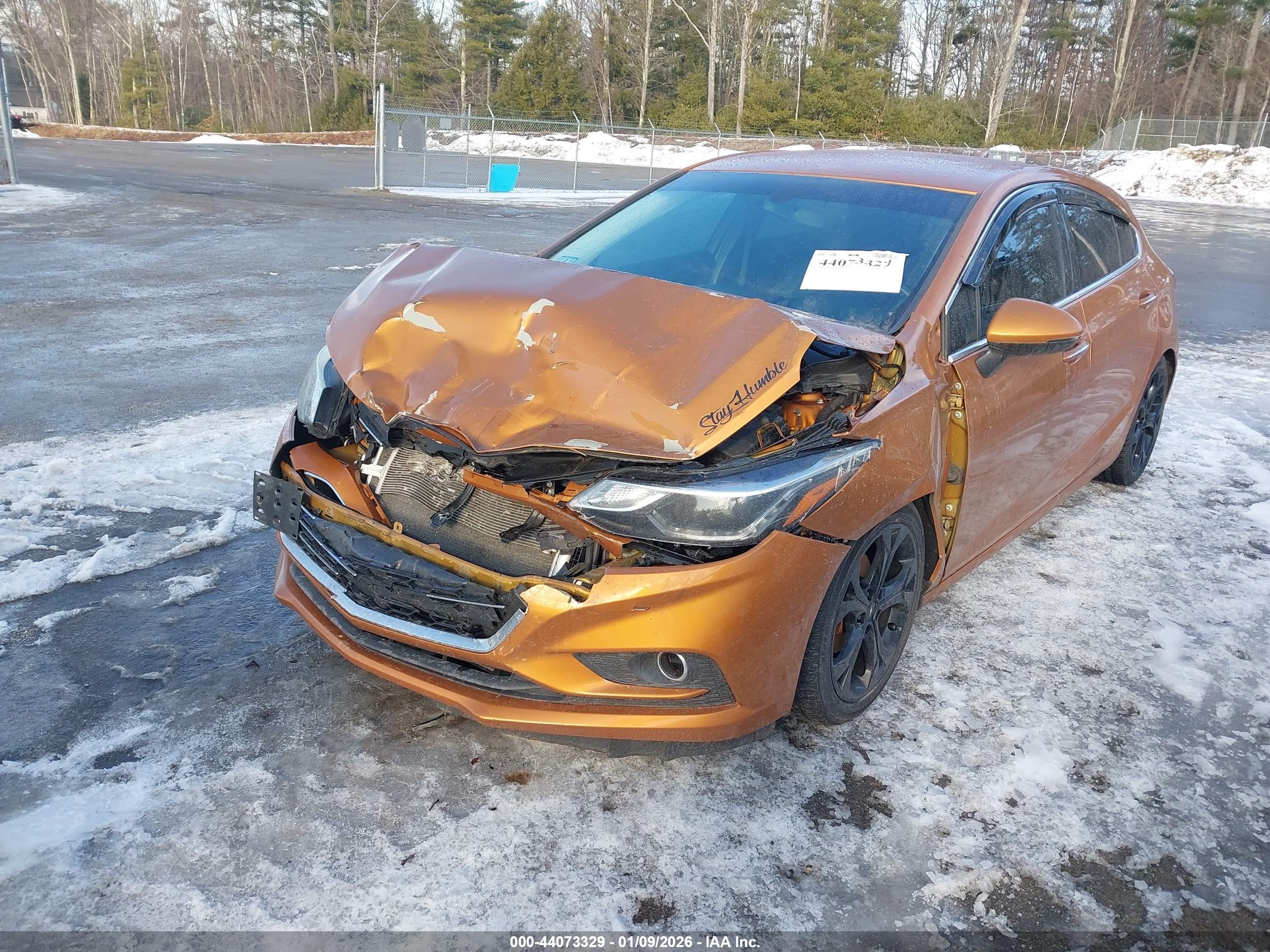 CHEVROLET CRUZE image 2
