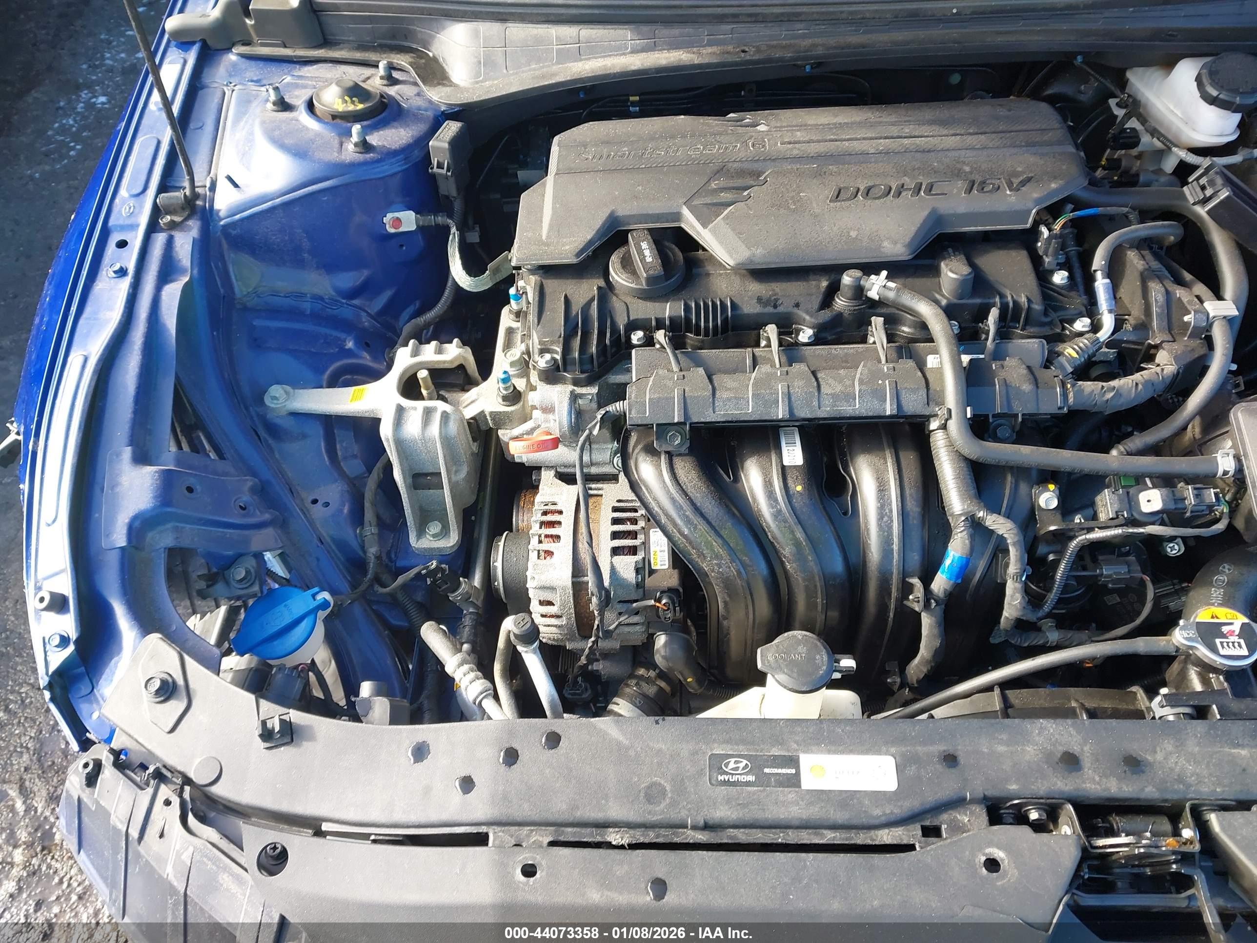 HYUNDAI ELANTRA image 10
