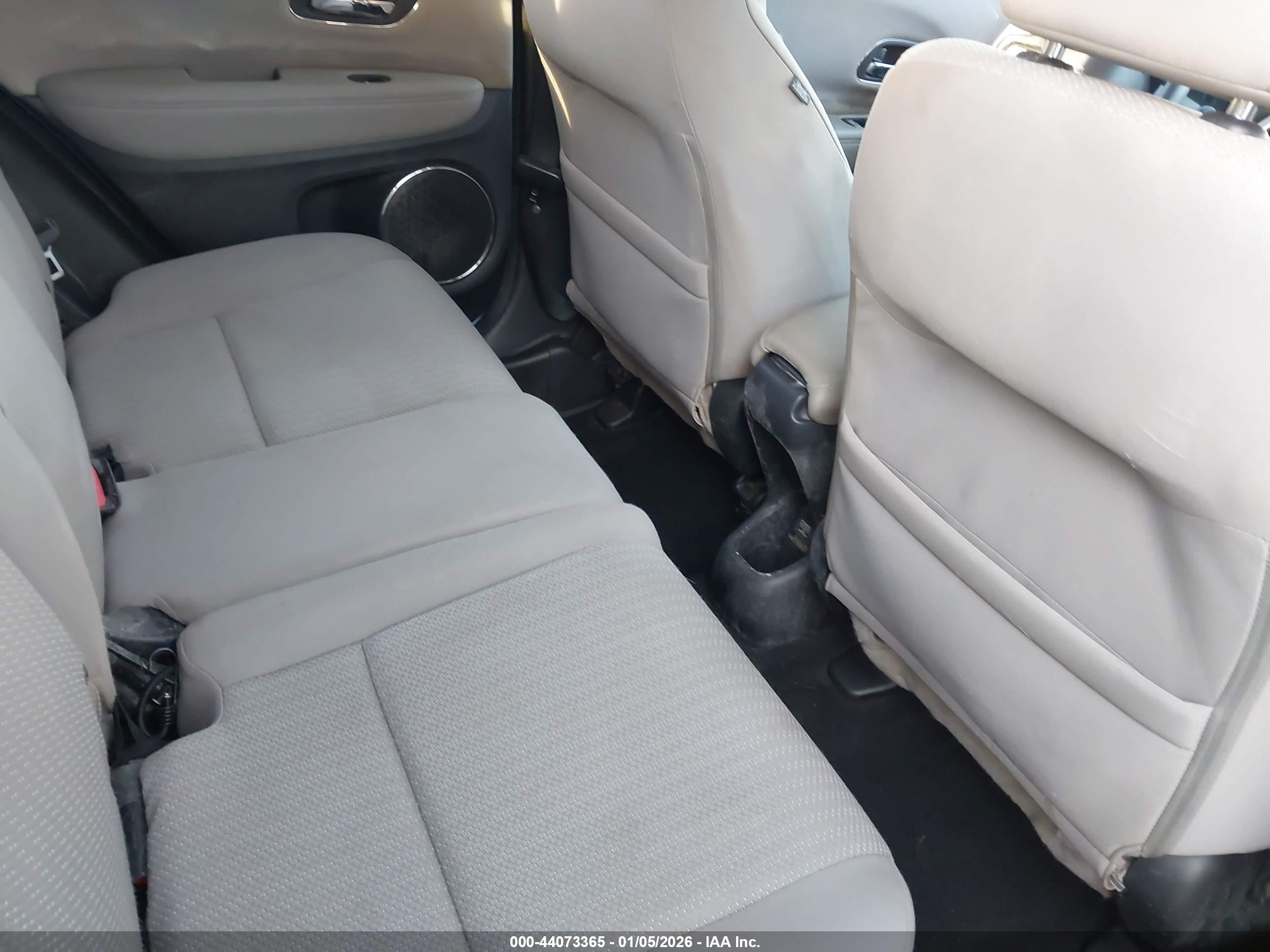 HONDA HR-V image 8