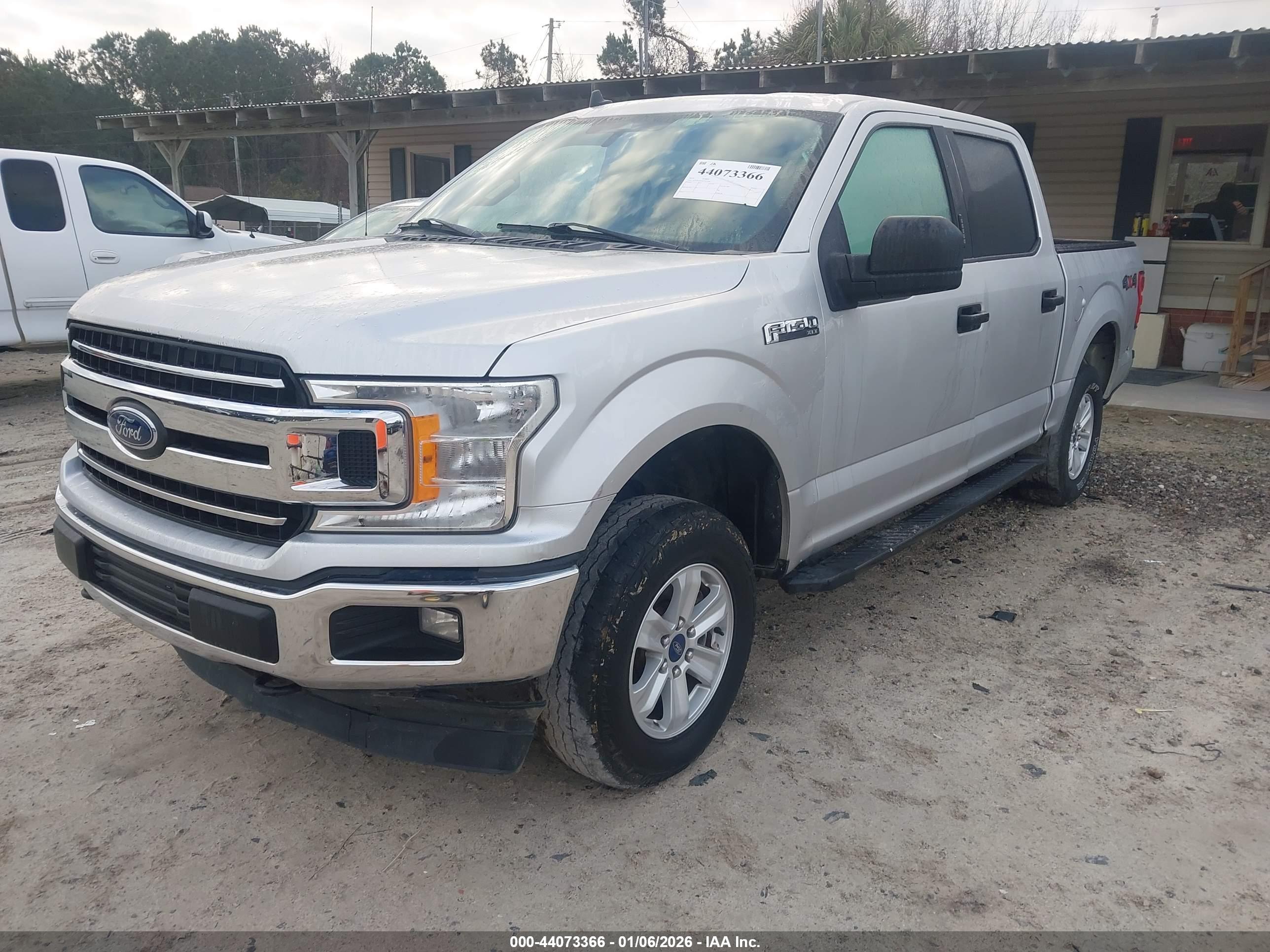 FORD F-150 image 2