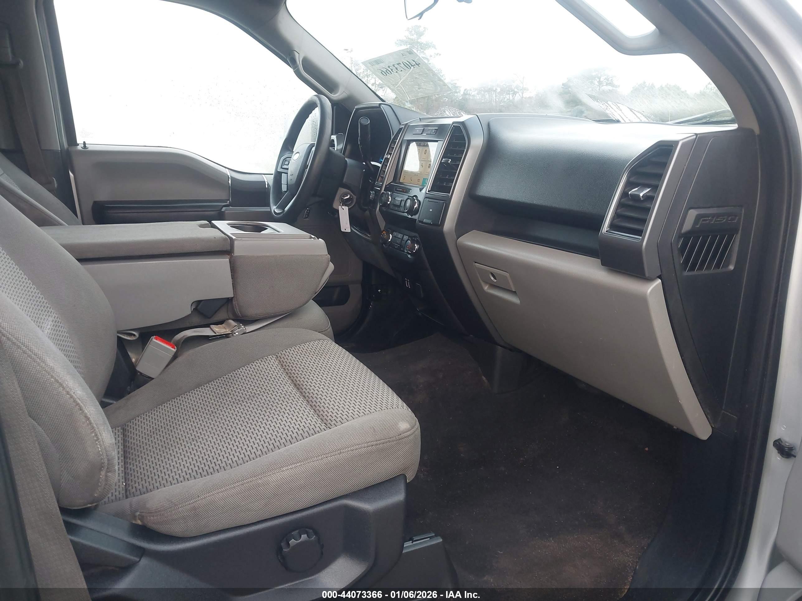 FORD F-150 image 5