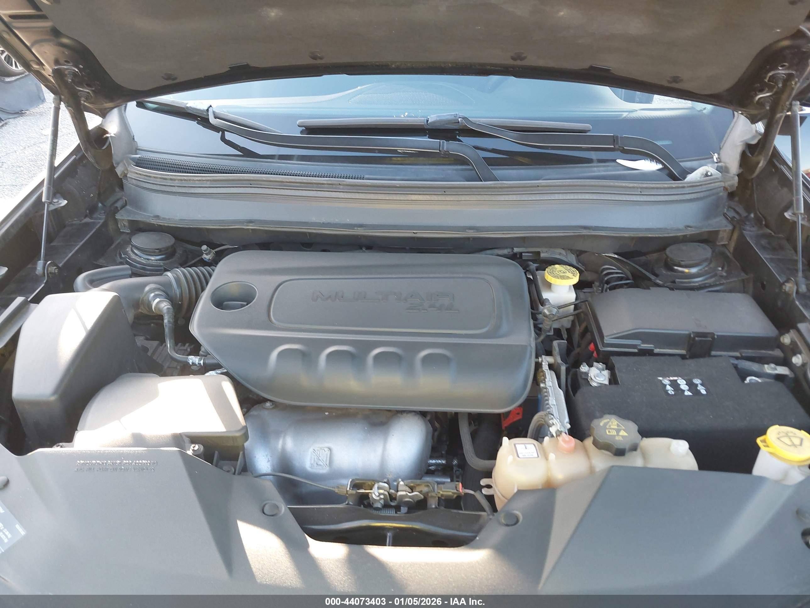 JEEP CHEROKEE image 10