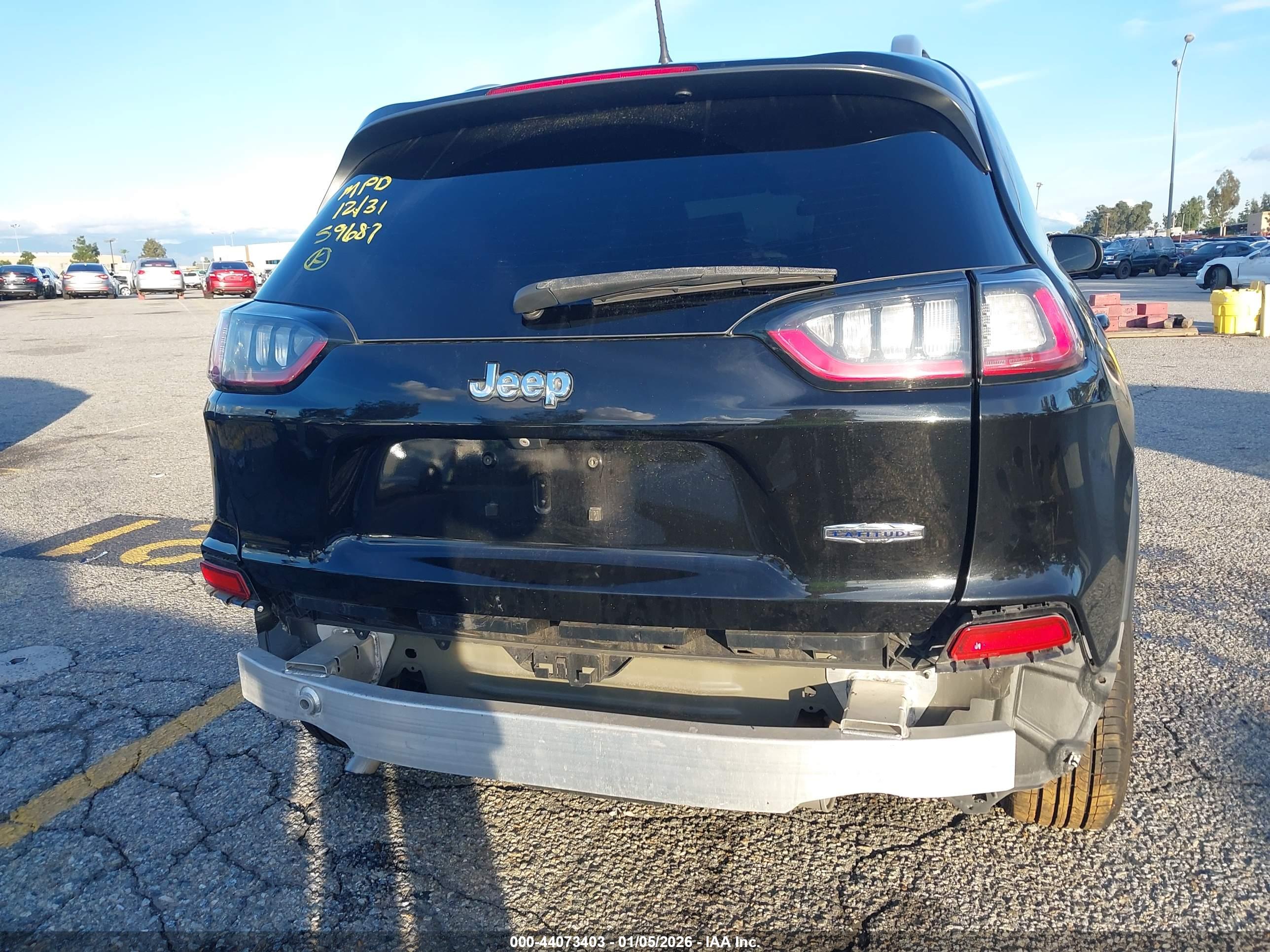 JEEP CHEROKEE image 6