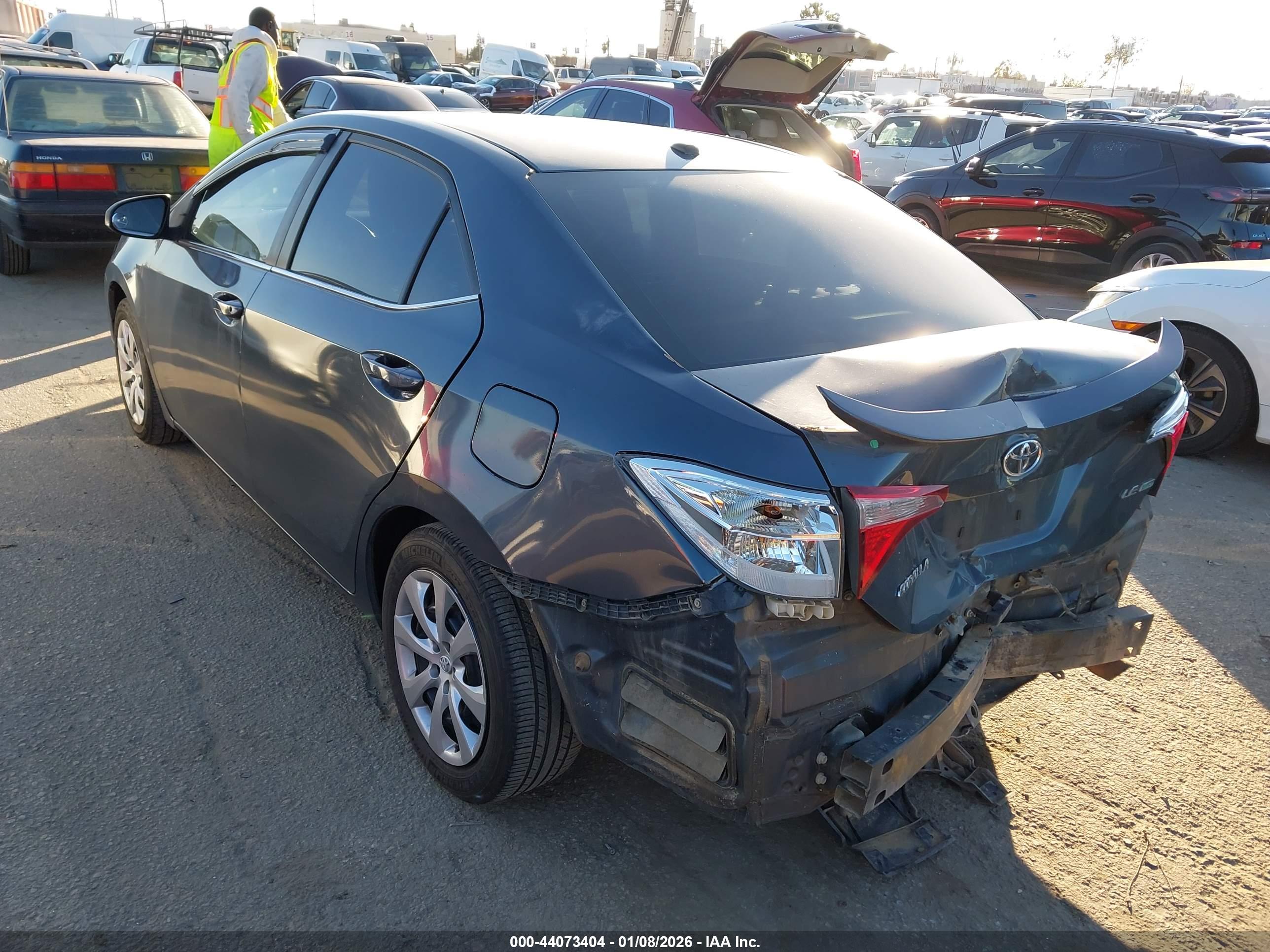 TOYOTA COROLLA image 3