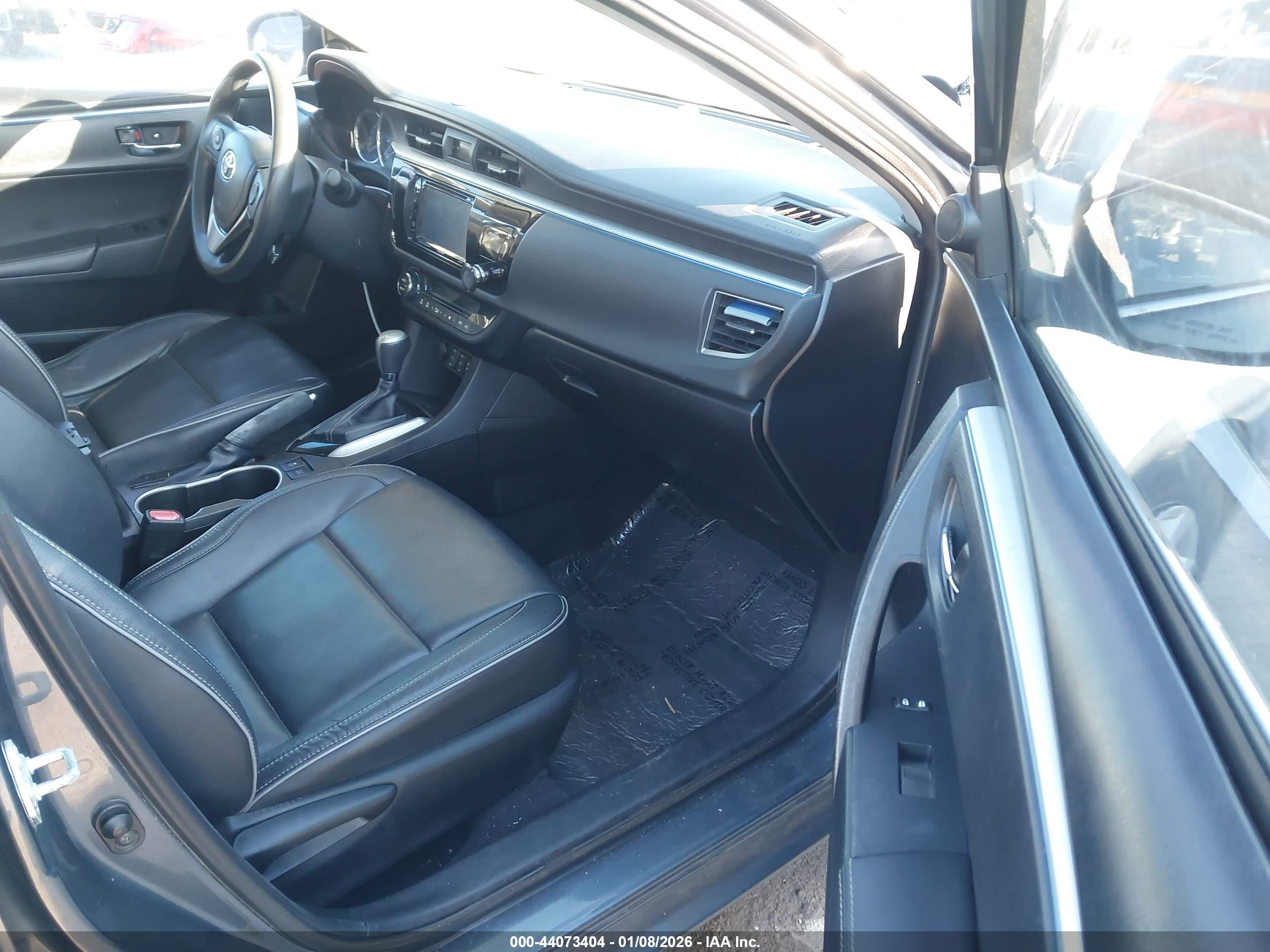 TOYOTA COROLLA image 5