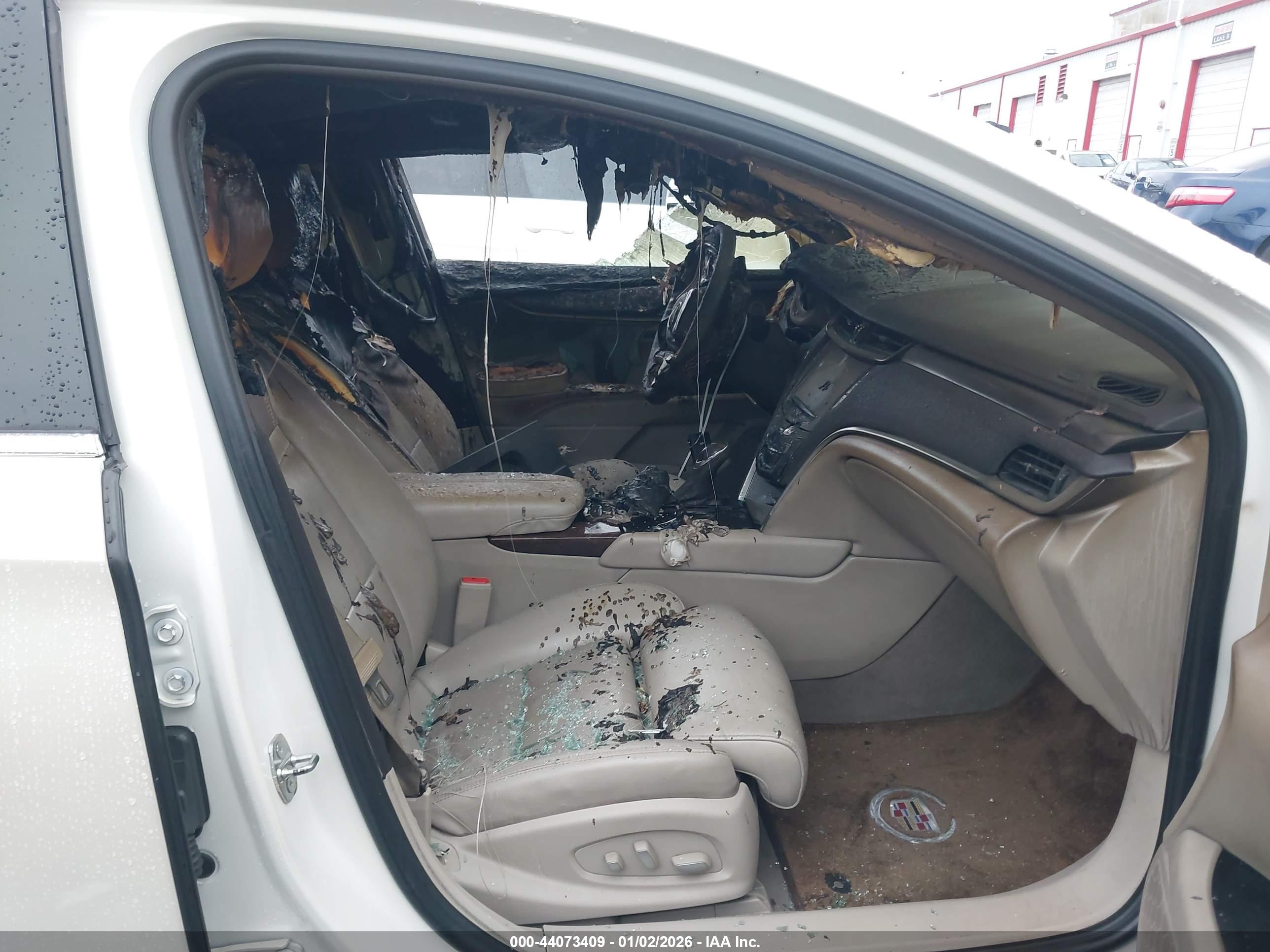 CADILLAC XTS image 5