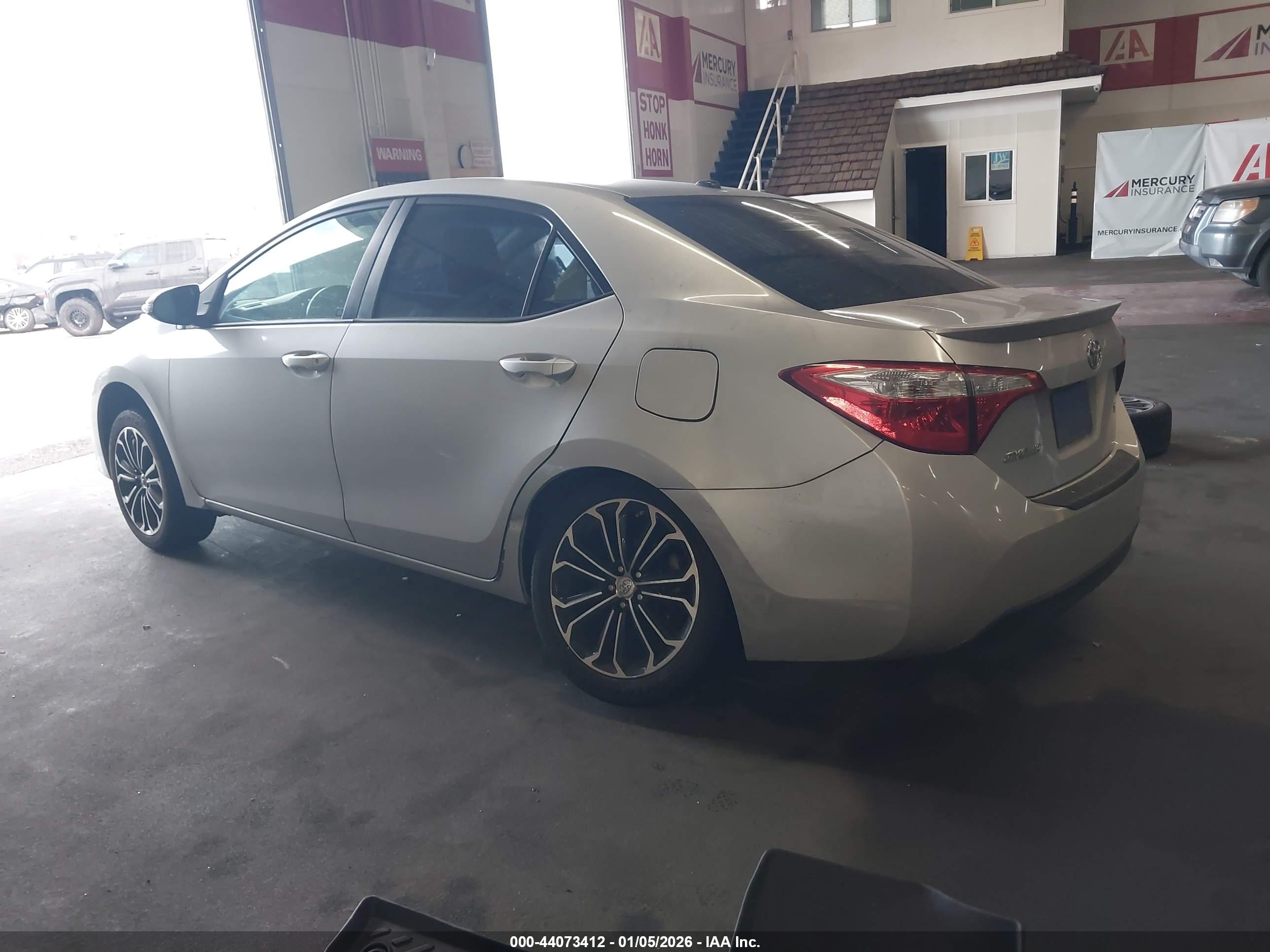 TOYOTA COROLLA image 3