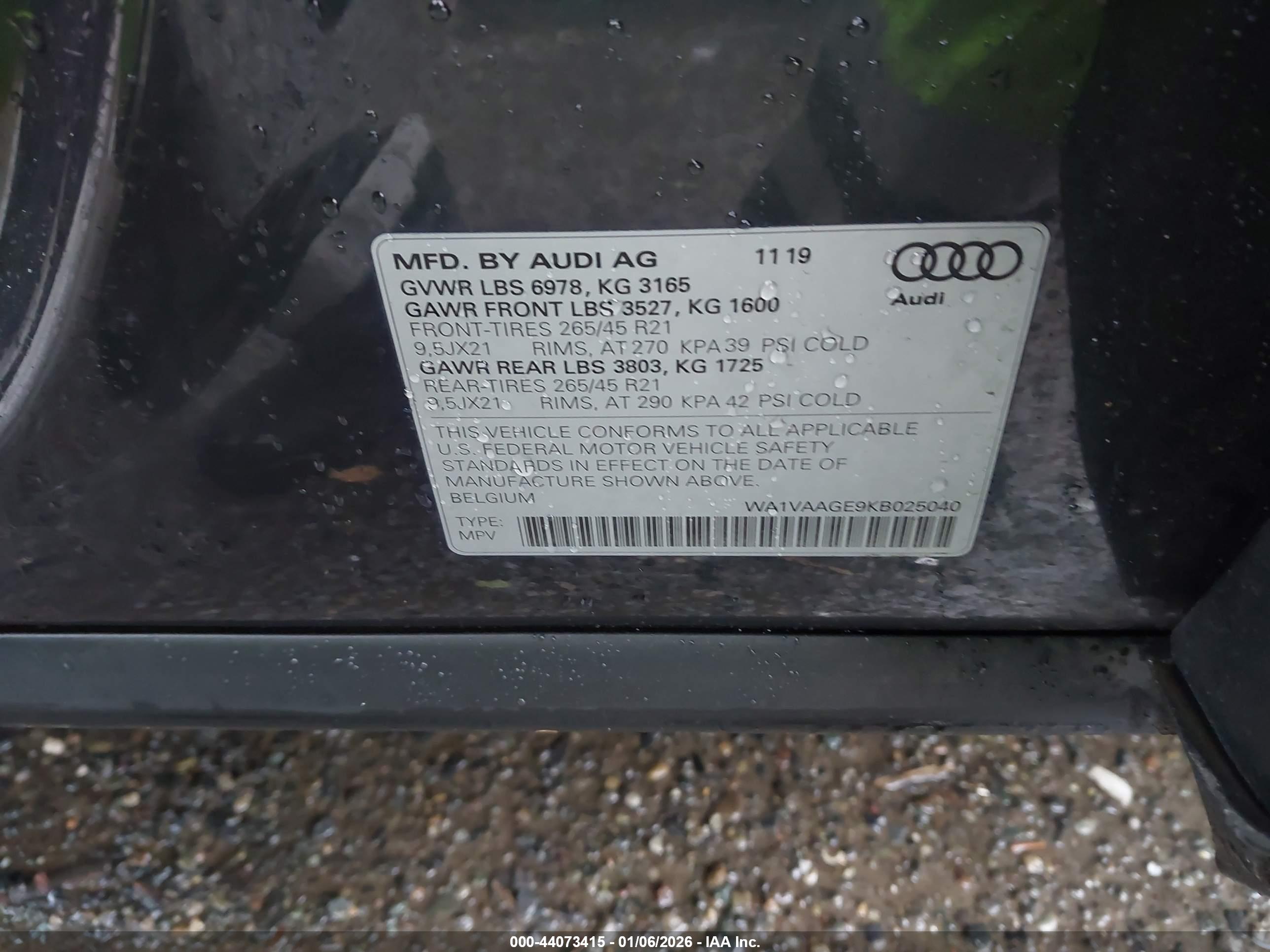 AUDI E-TRON image 9