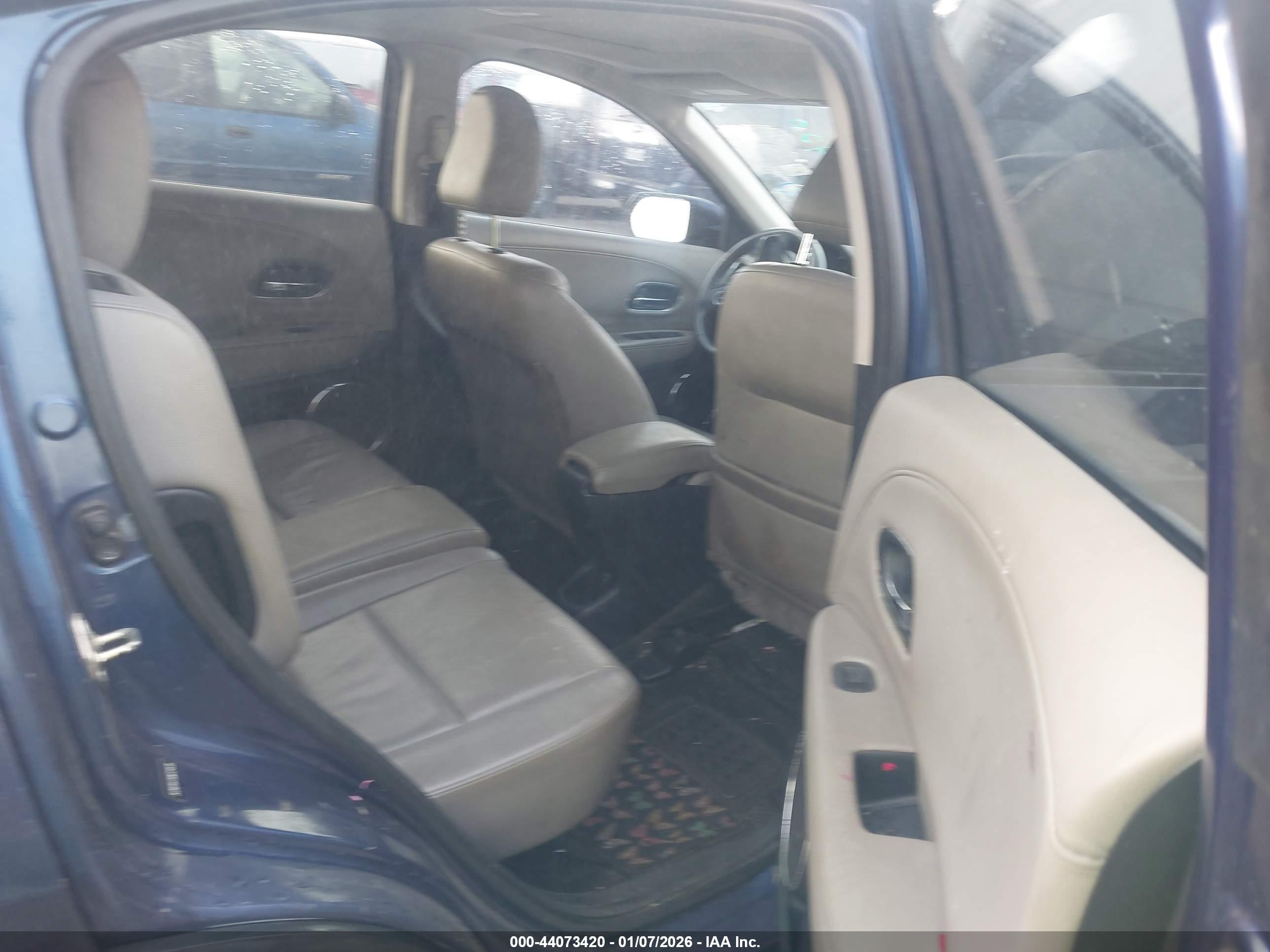HONDA HR-V image 8