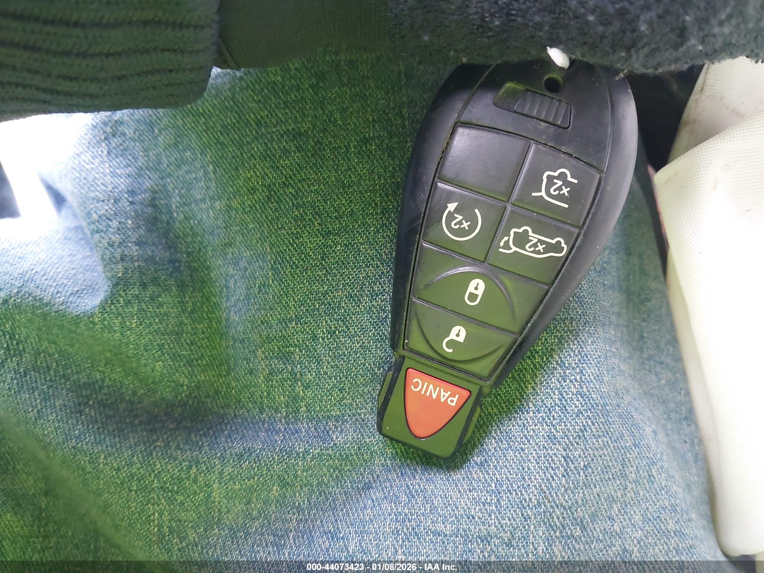 JEEP COMMANDER image 11