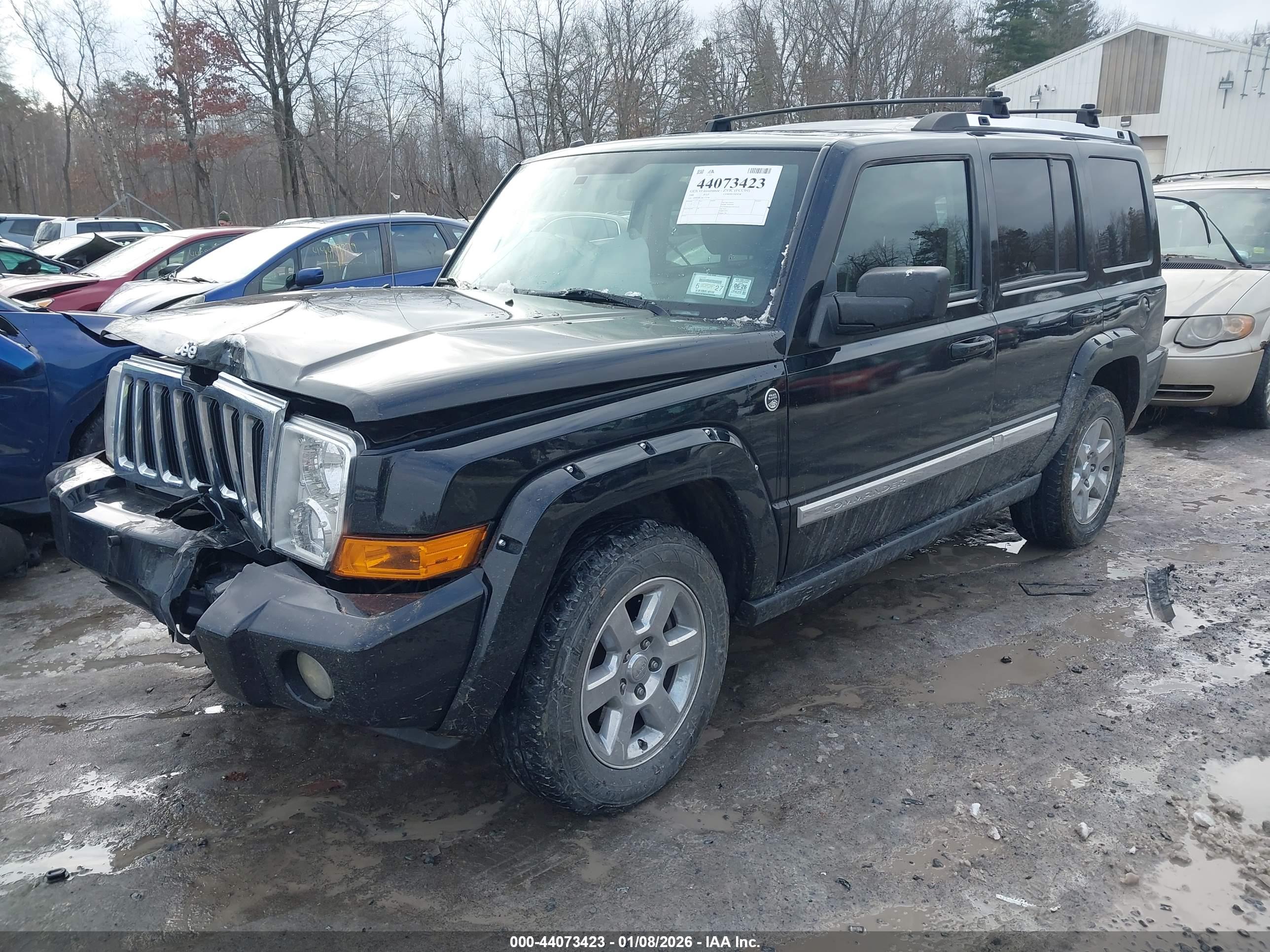 JEEP COMMANDER image 2