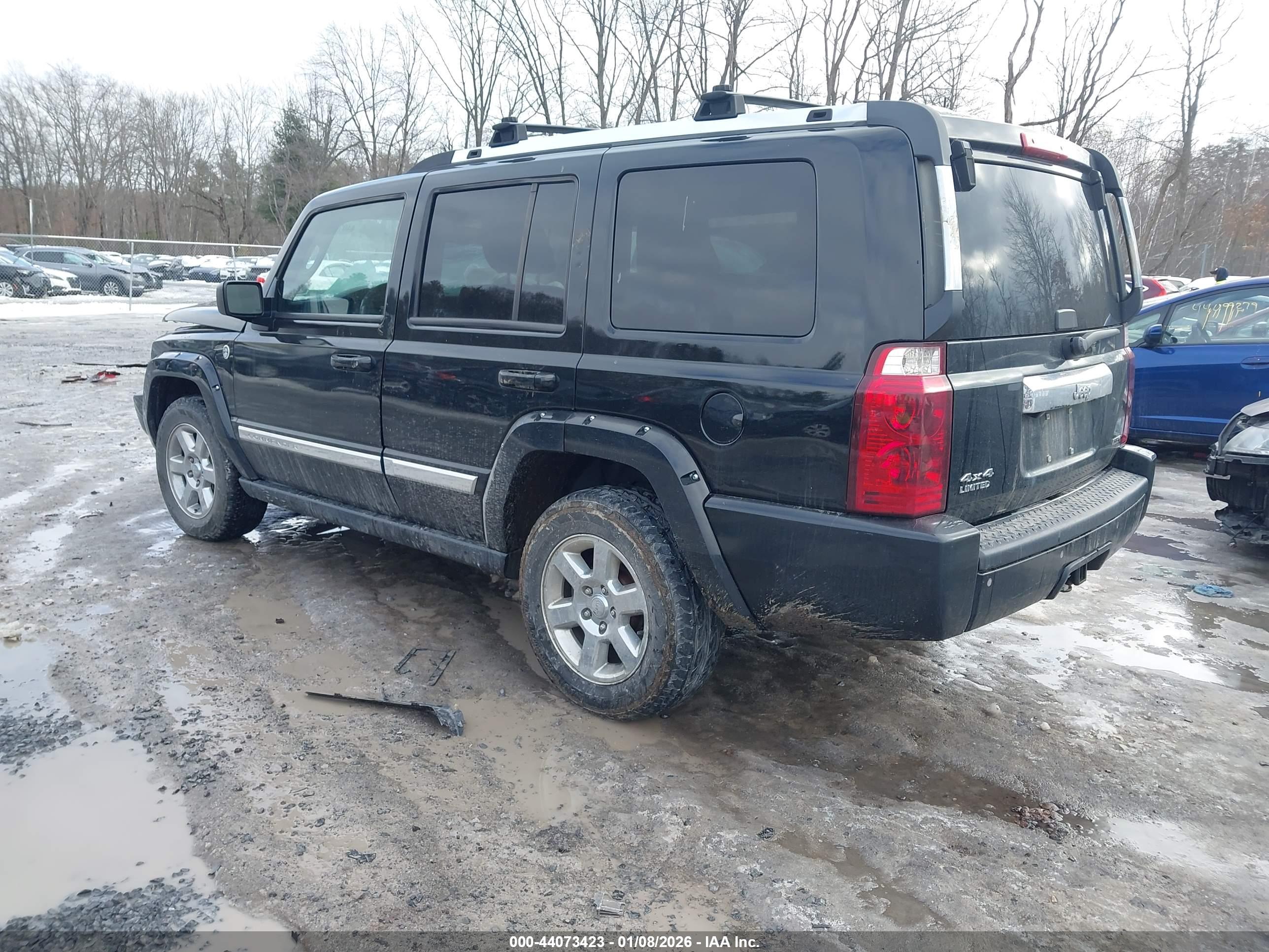 JEEP COMMANDER image 3